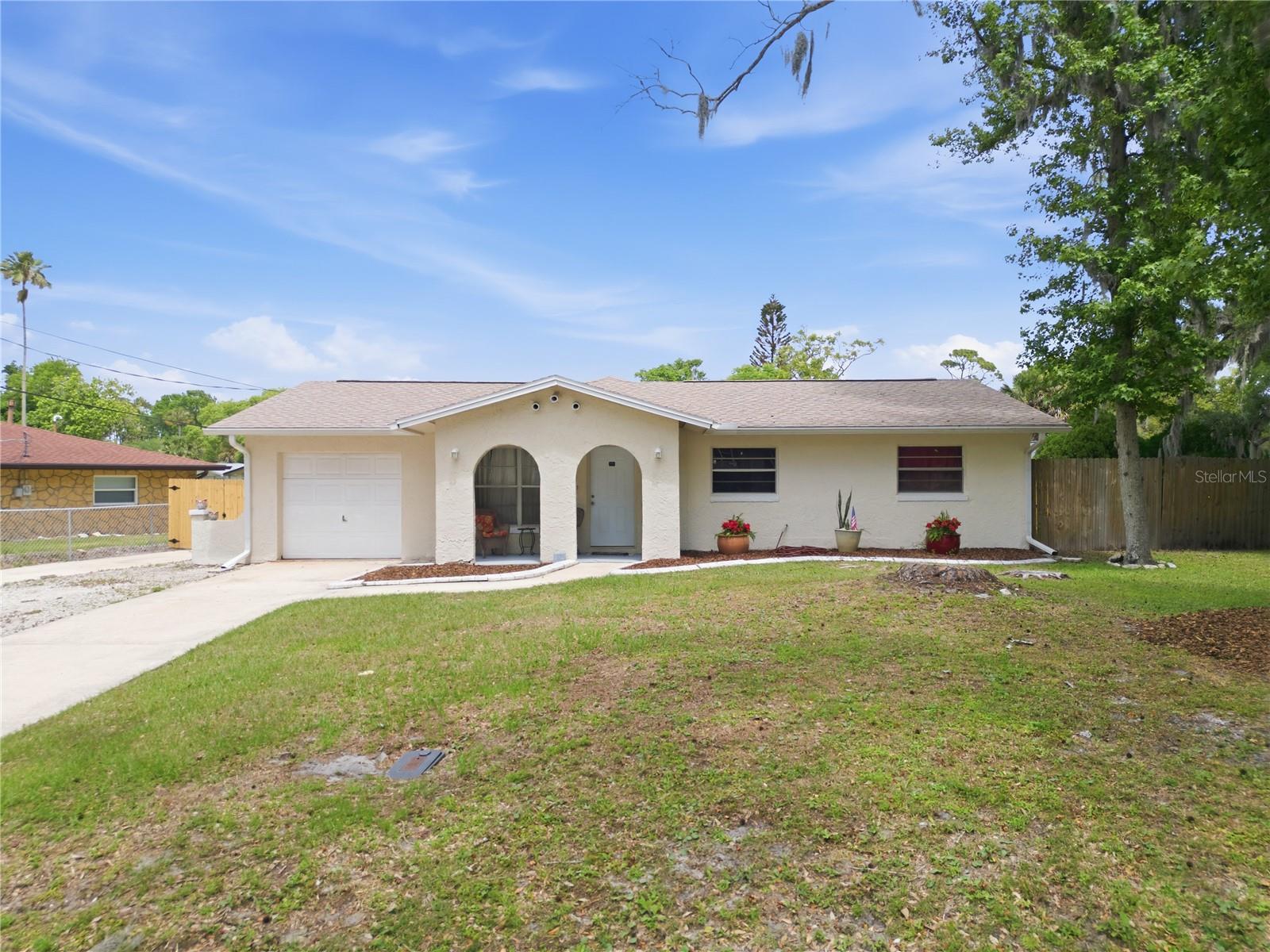 2861 W Oak Lea Dr, FL