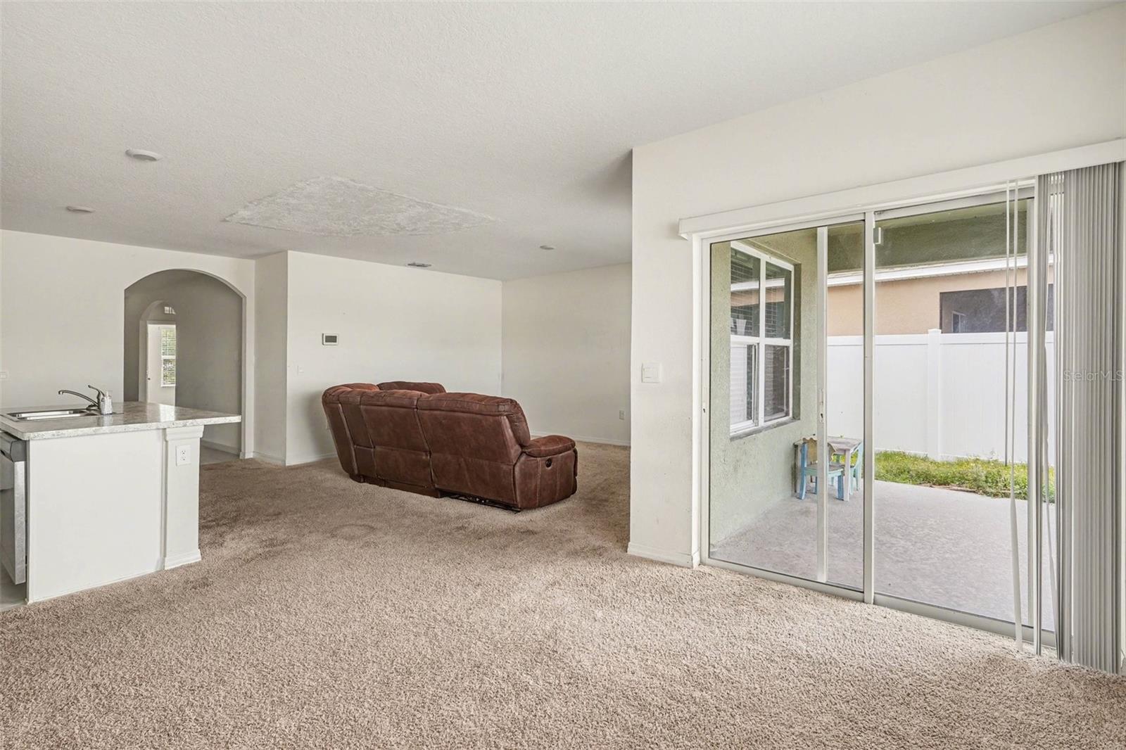 693 Squires Grove Drive, FL
