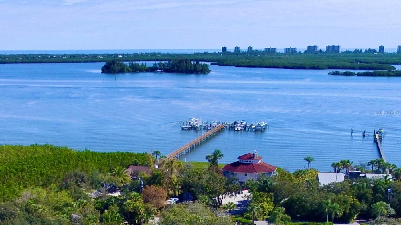 311 Anchor Way, FL