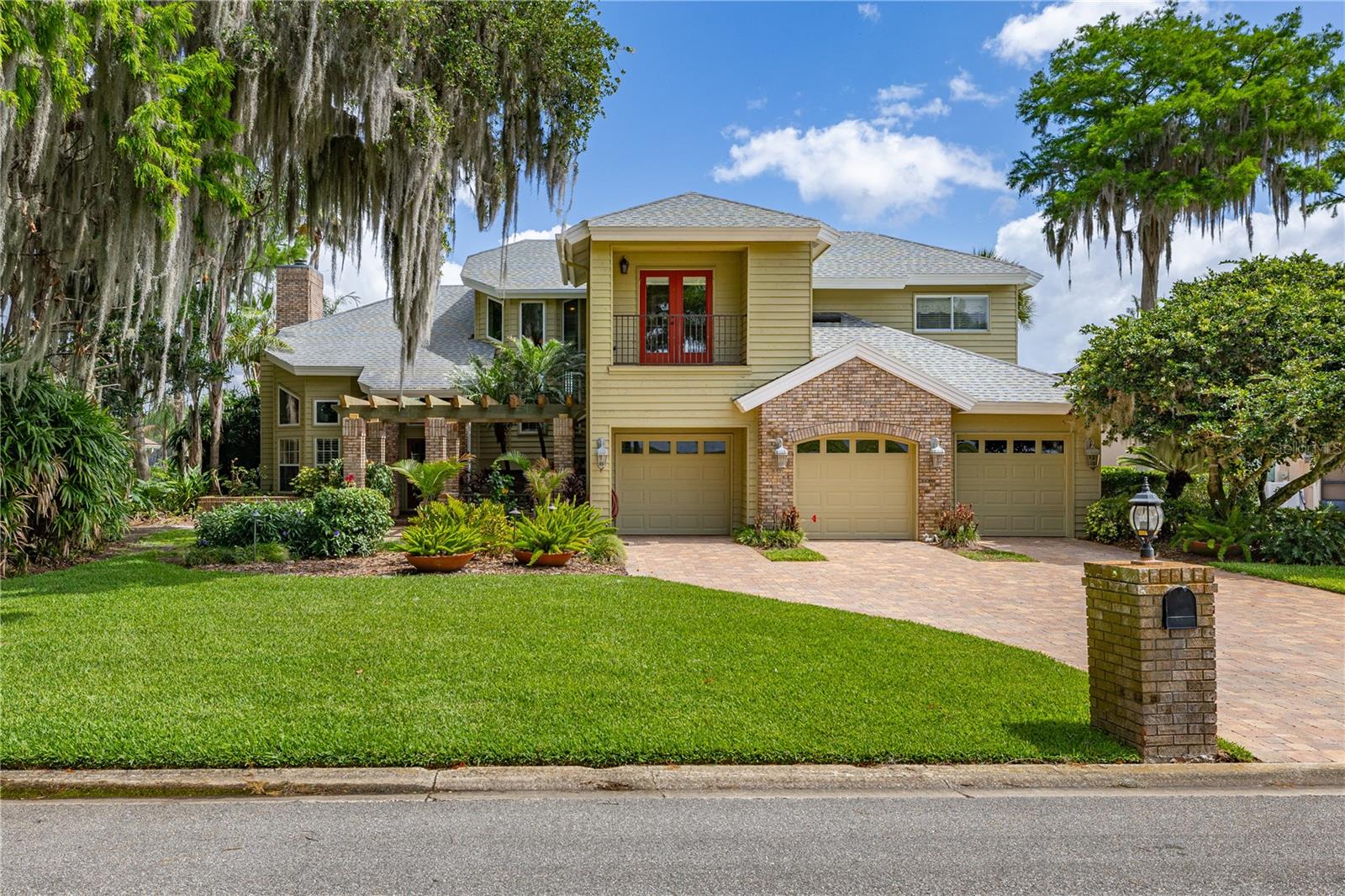 1475 Riviera Drive, FL