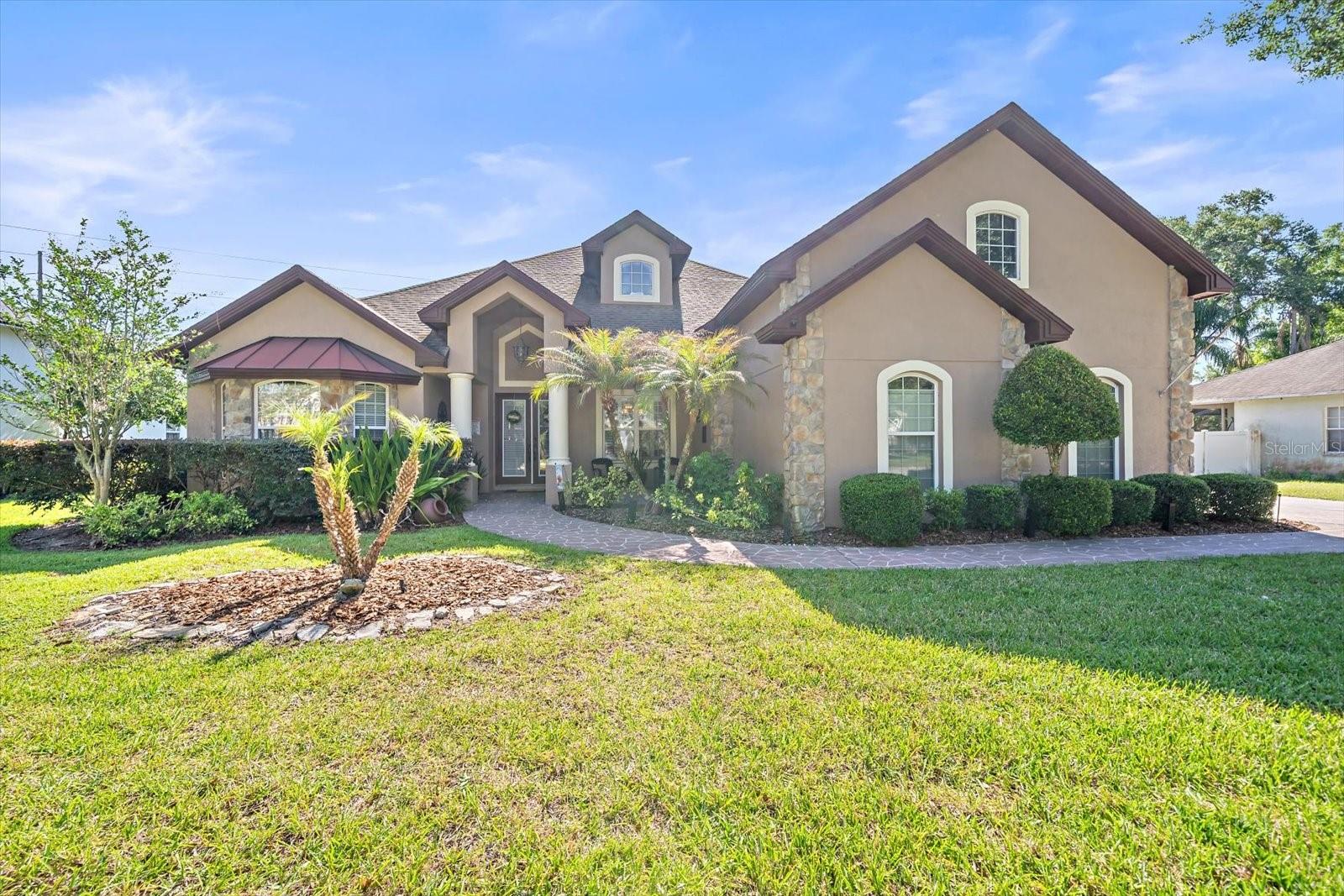 1615 Heritage Dr, FL