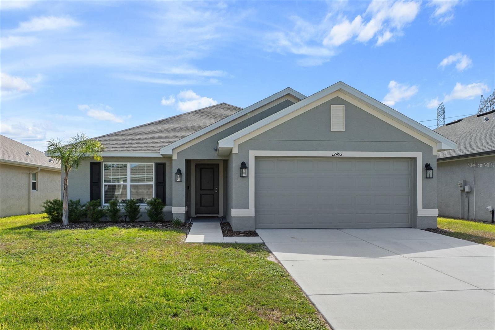12492 Pine Bluff Street, FL