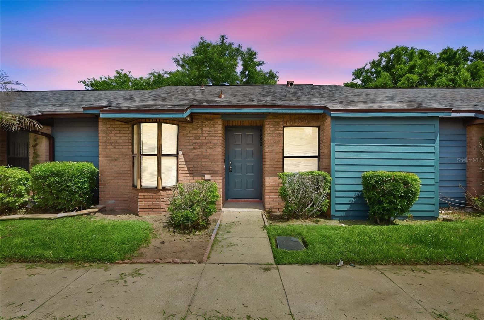 2422 King Oak Court, FL