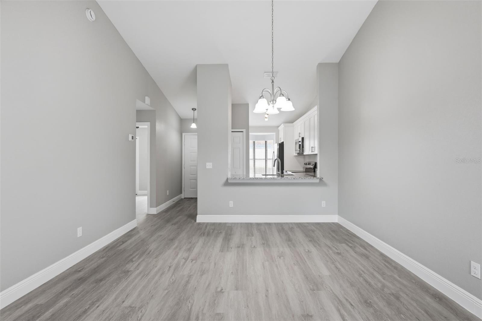 2422 King Oak Court, FL