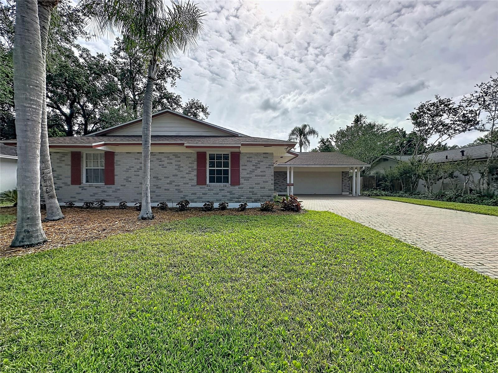 653 Green Meadow Avenue, FL