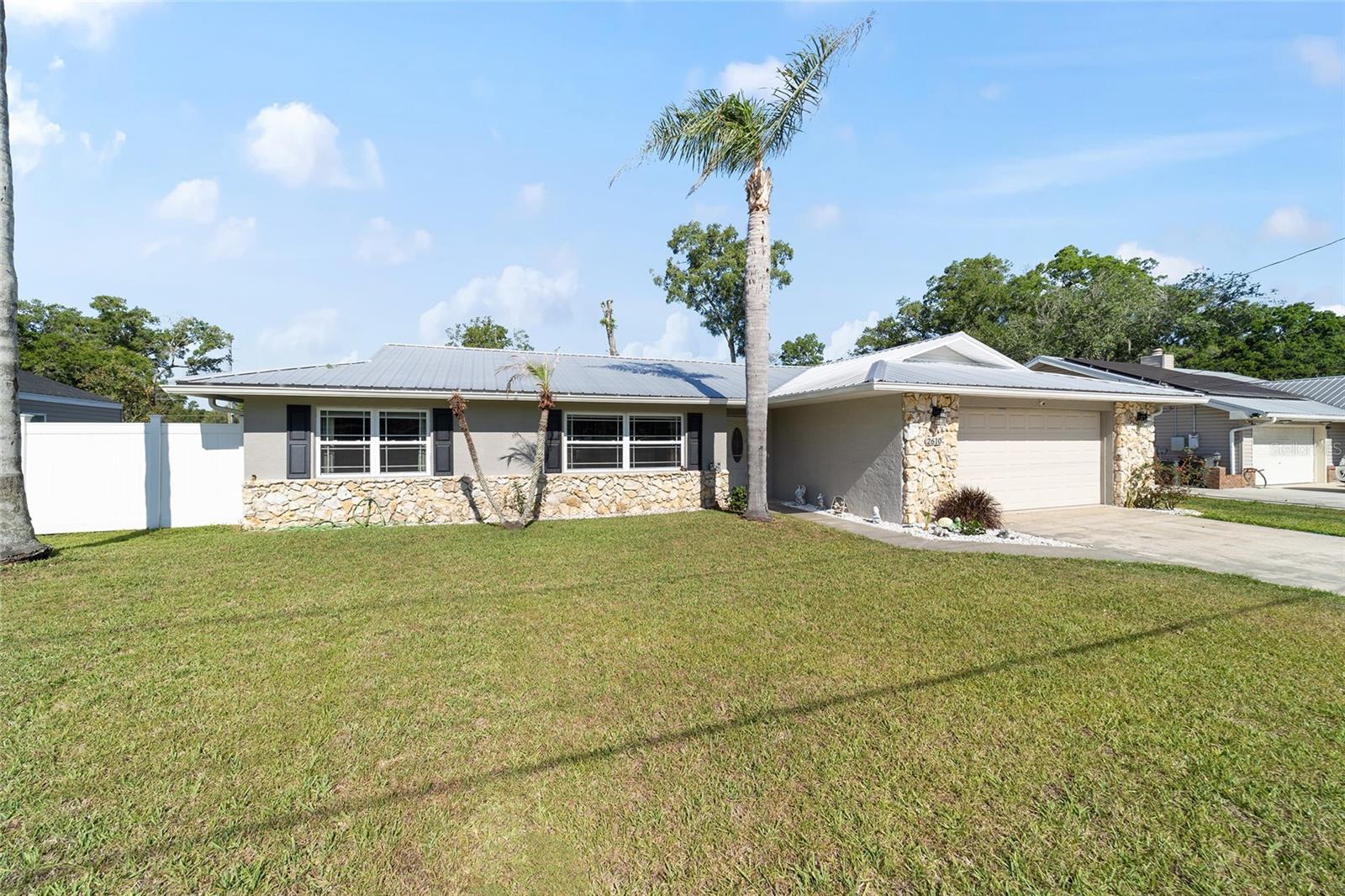 2610 50th Terrace, FL