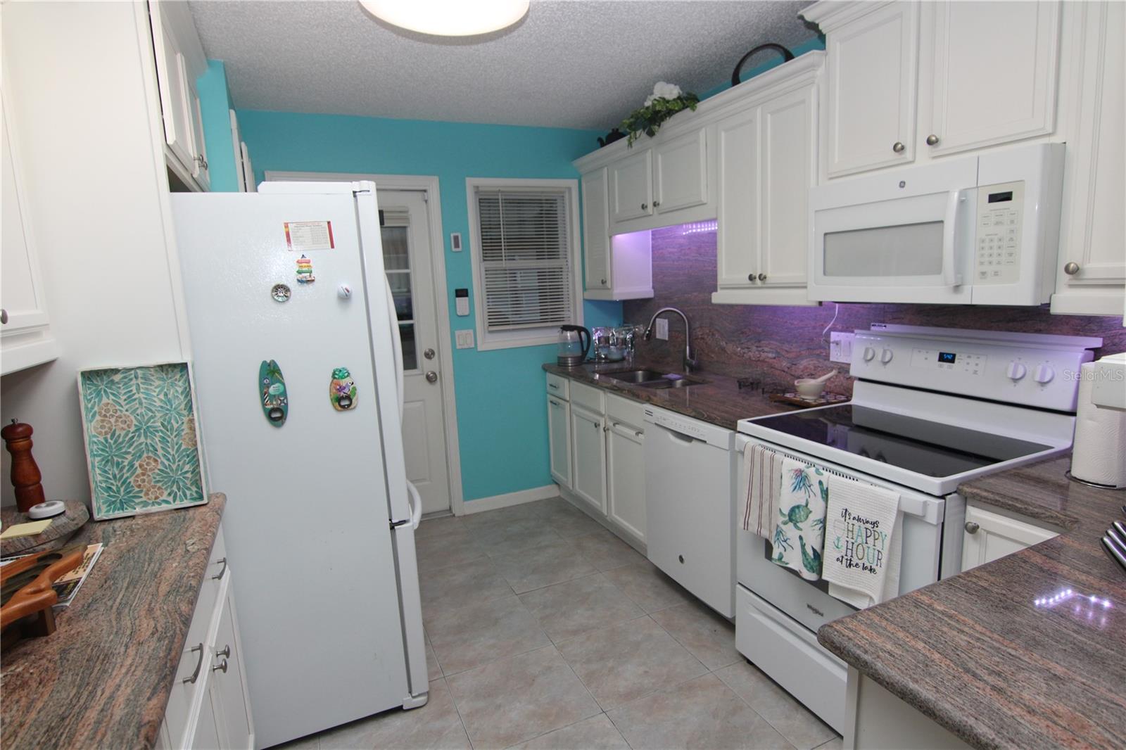 1207 Lakehouse Court, FL