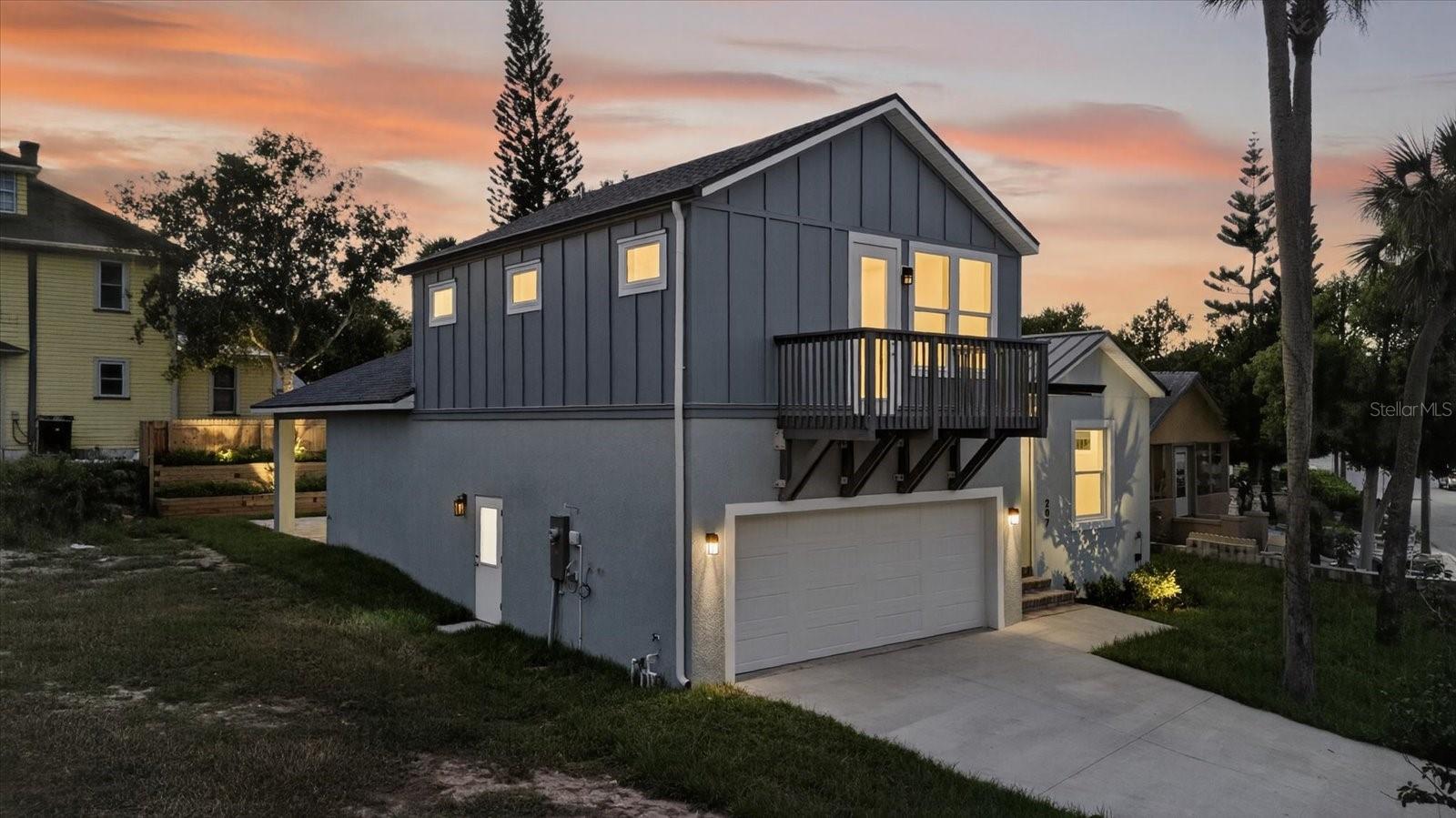 207 Athens Street, FL
