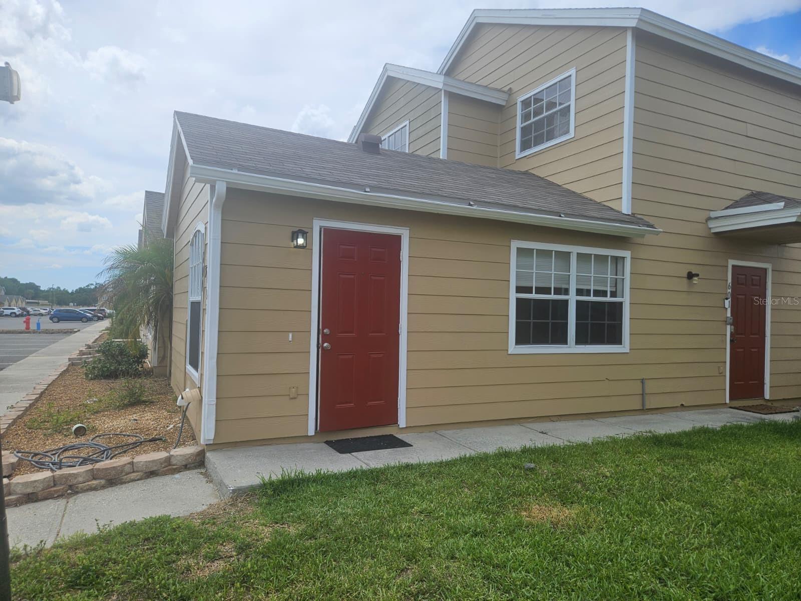 601 Washington Palm Loop, FL