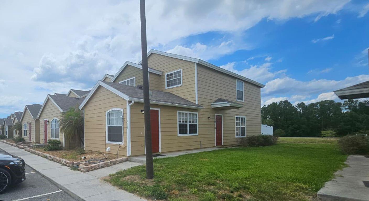 601 Washington Palm Loop, FL