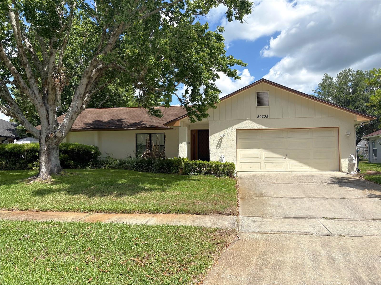 20235 Majestic St, FL