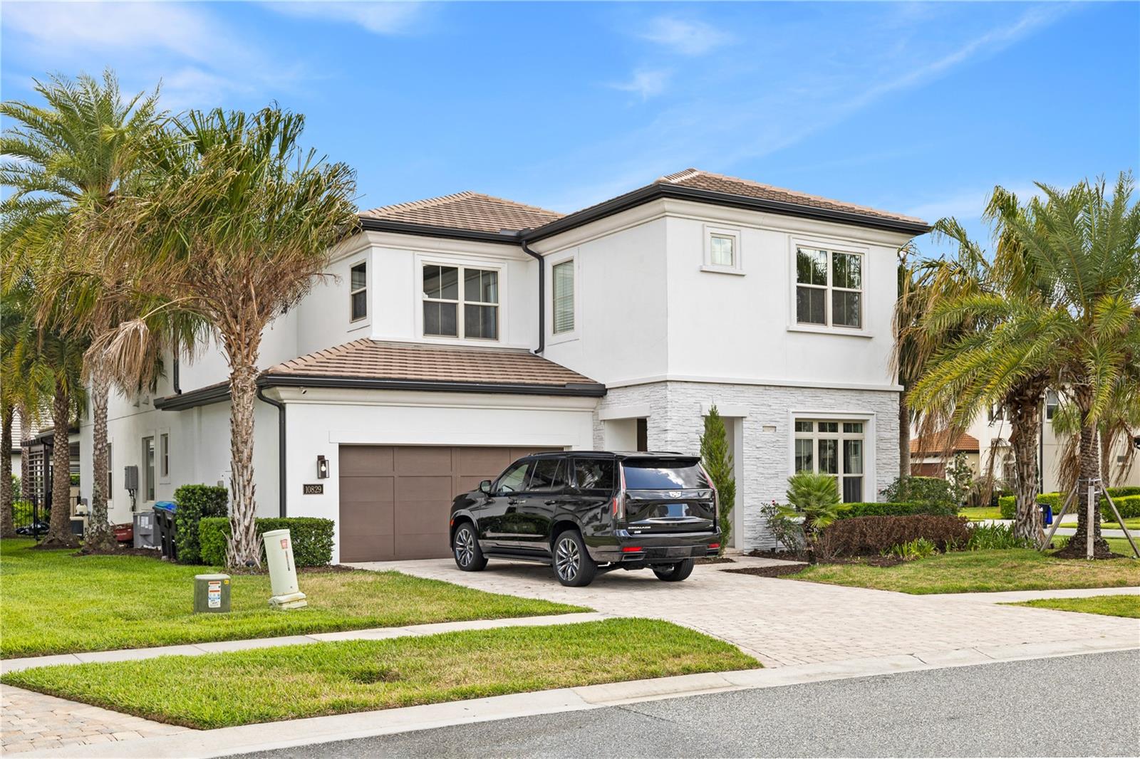 10829 Royal Cypress Way, FL