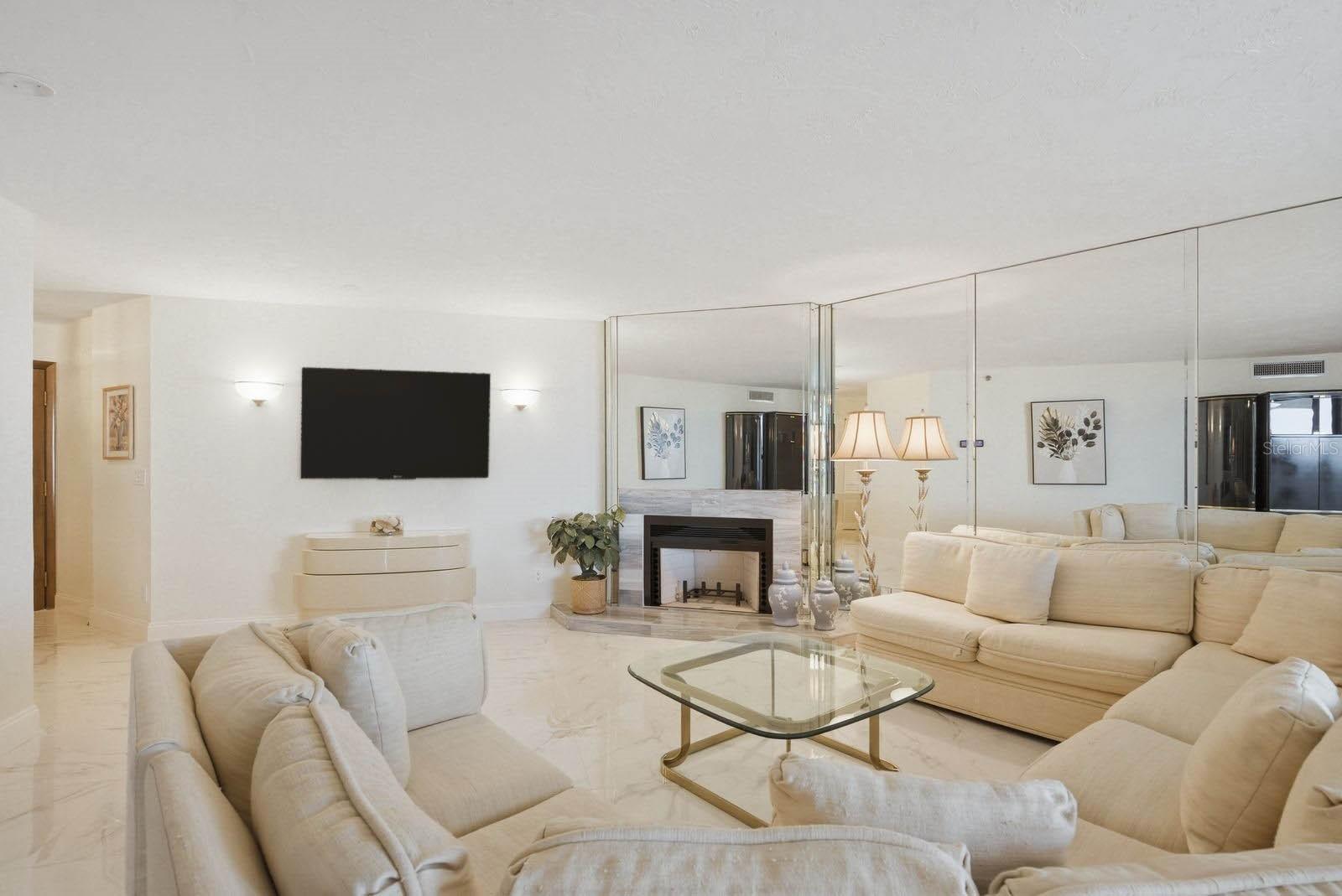 1600 Gulf Boulevard, FL