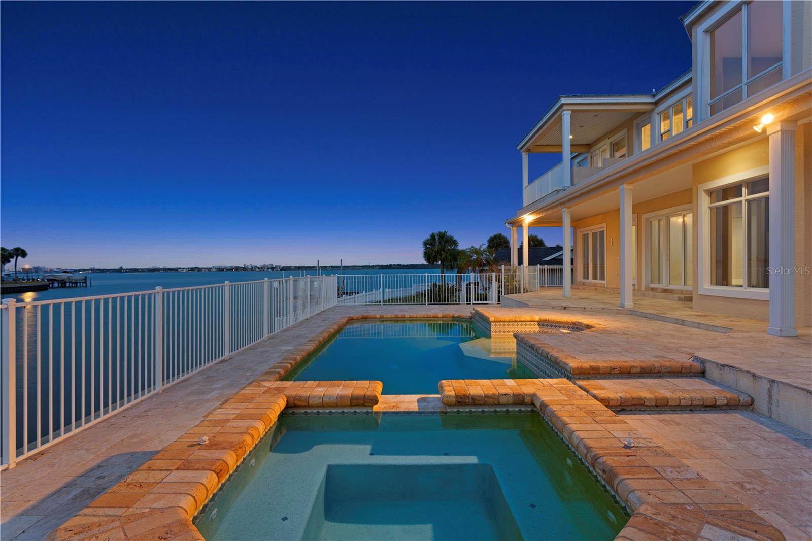 215 Harrison Avenue, FL