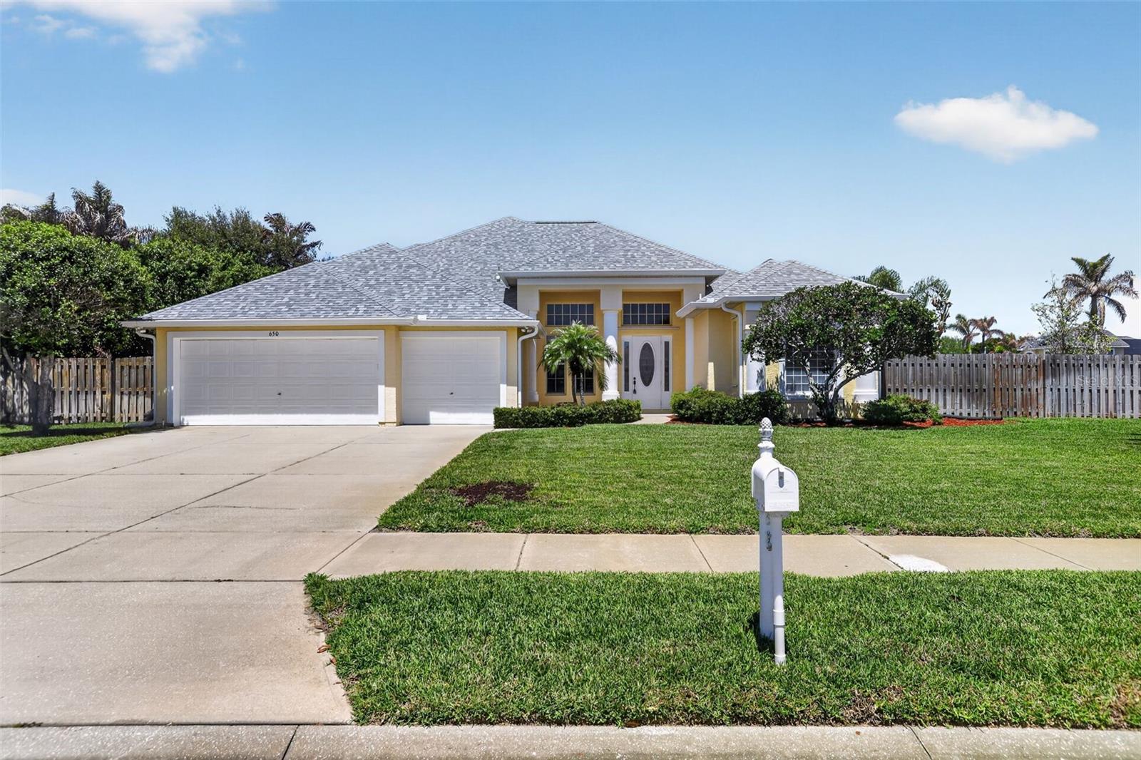 650 High Point Ct, FL
