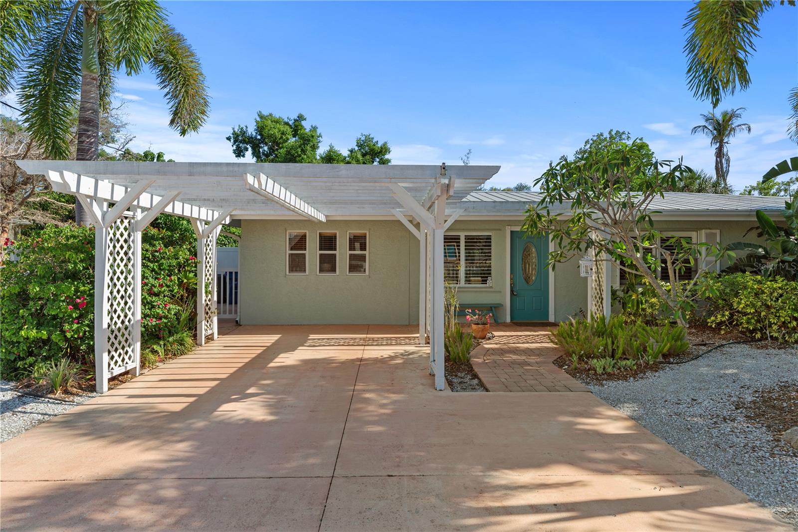 7860 Holiday Dr, FL