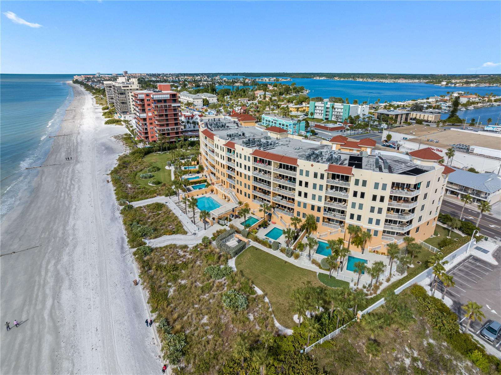 15208 Gulf Blvd #601, FL