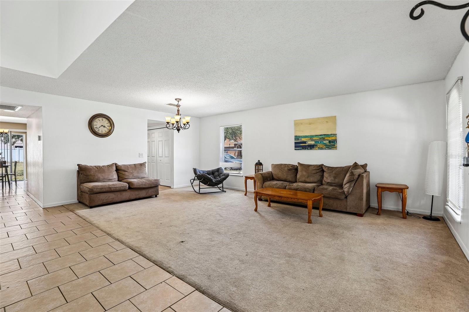 274 Jocelyn Drive, FL