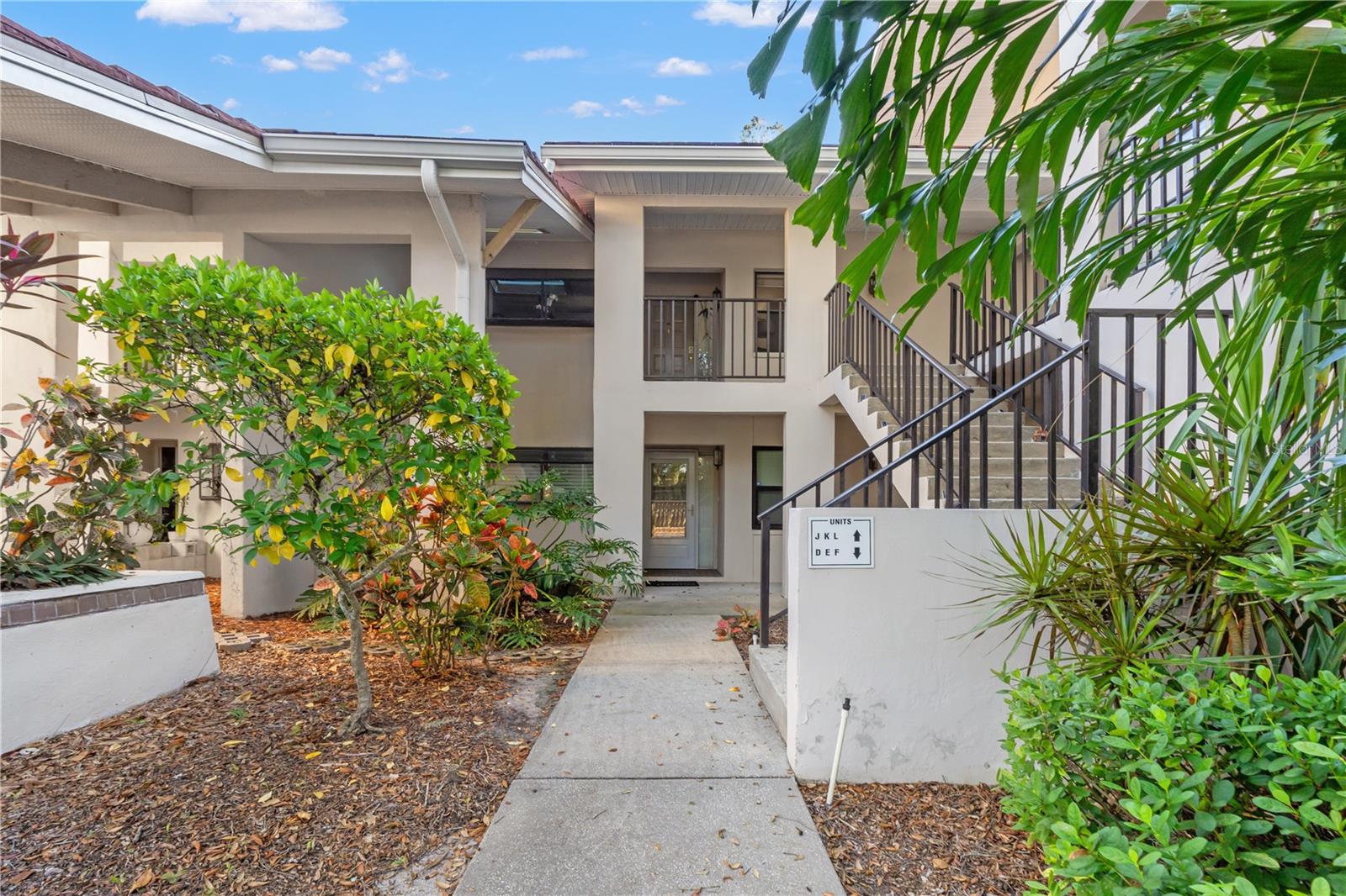 300 Florida Avenue, FL