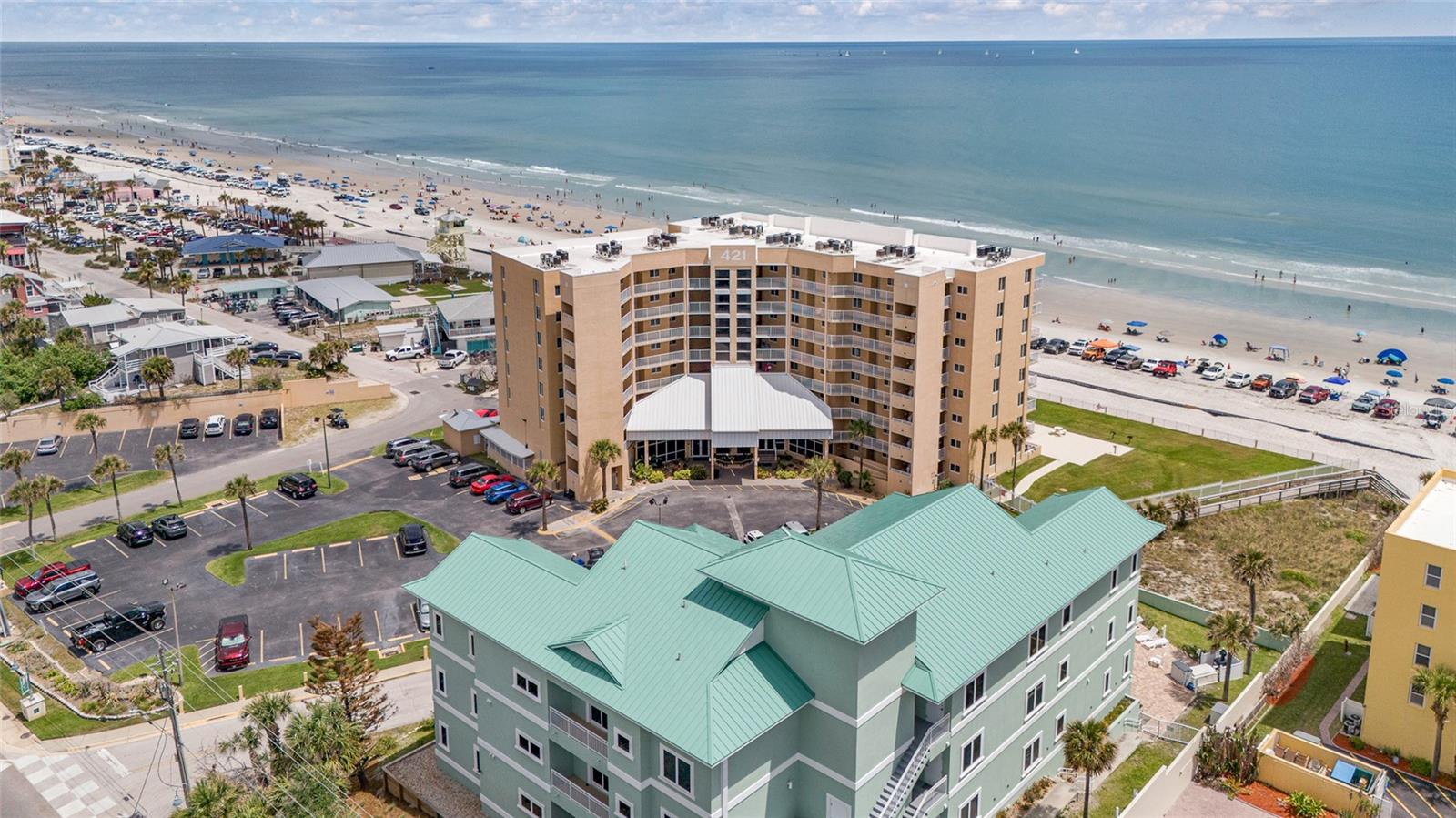 421 S Atlantic Ave #302, FL