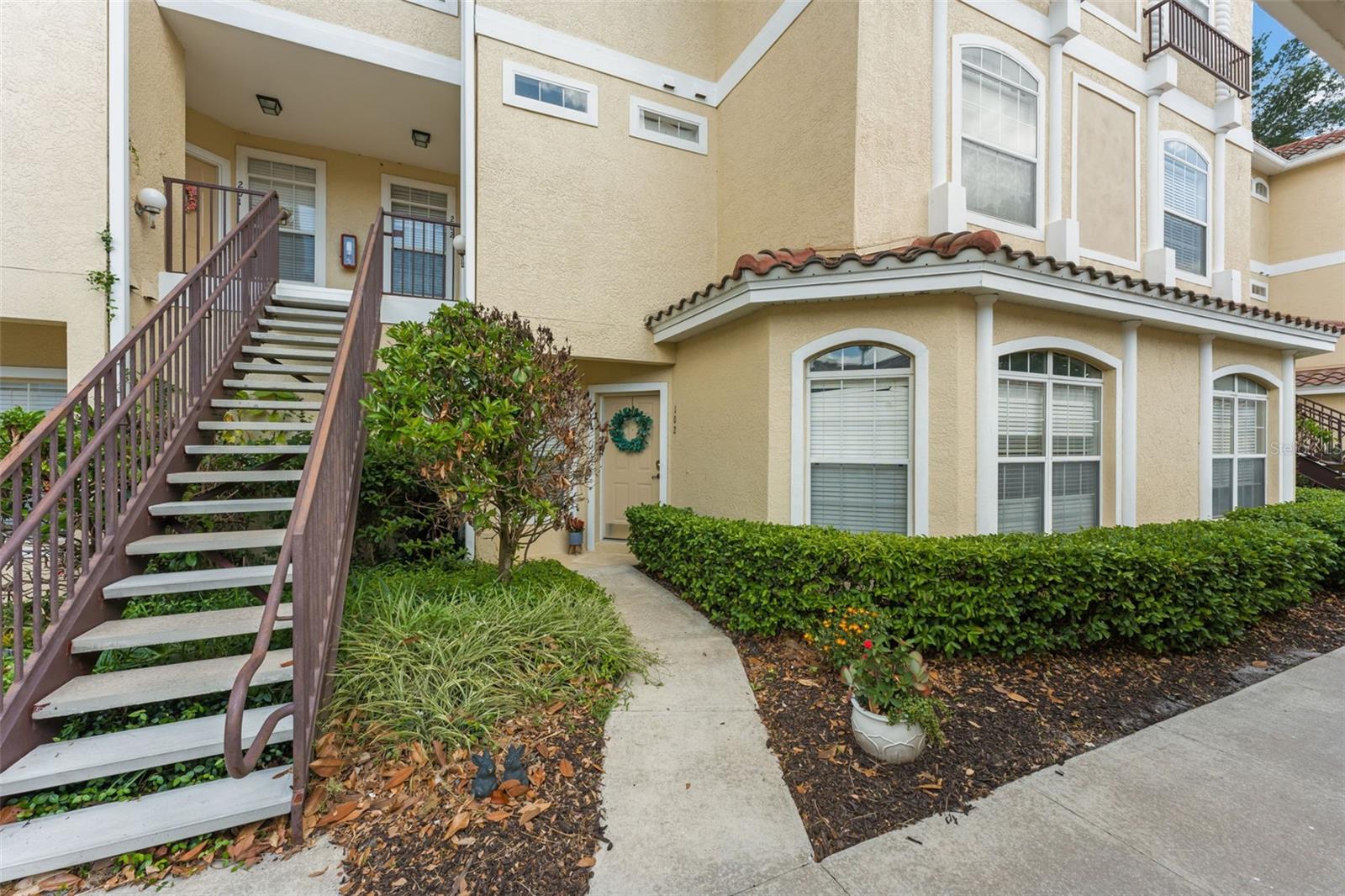 674 Sandy Neck Ln #102, FL