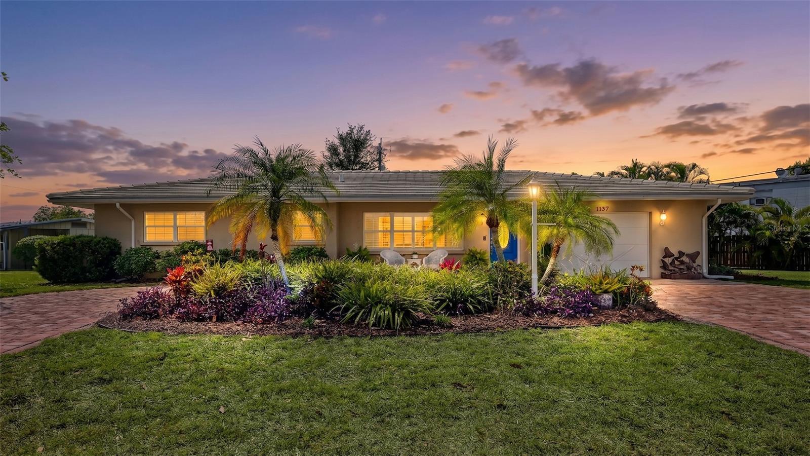 3537 School Avenue, FL