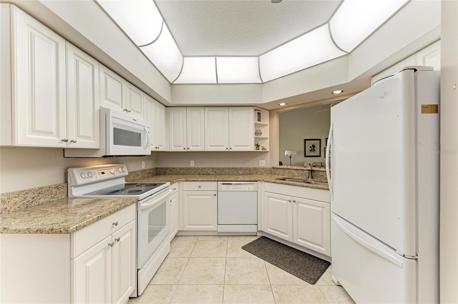 6805 Fairview Terrace, FL