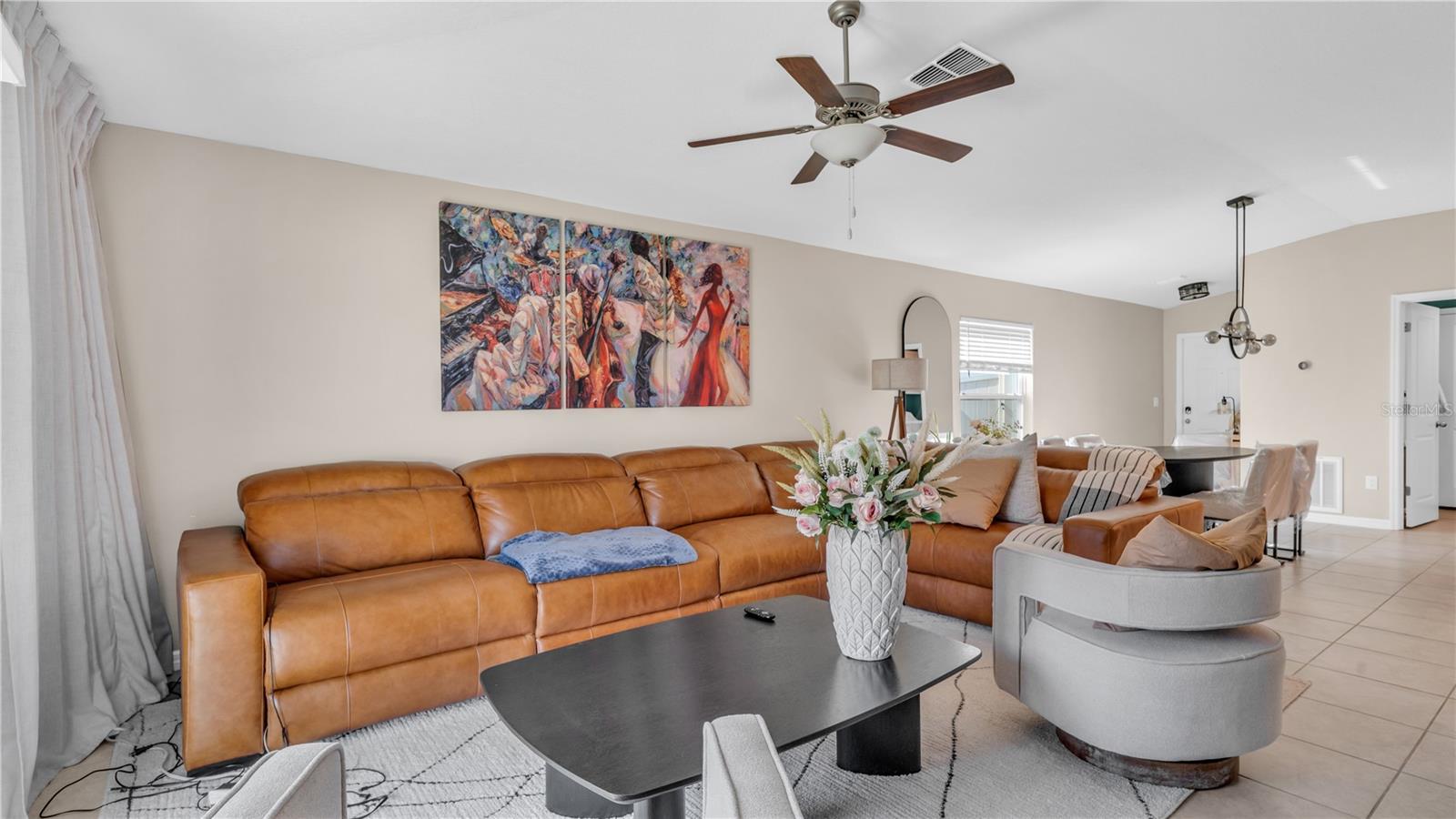 1841 Crinkle Leaf Court, FL