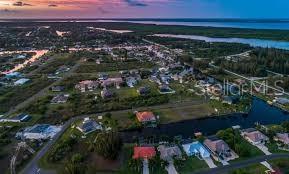 10425 Winnipeg Street, FL