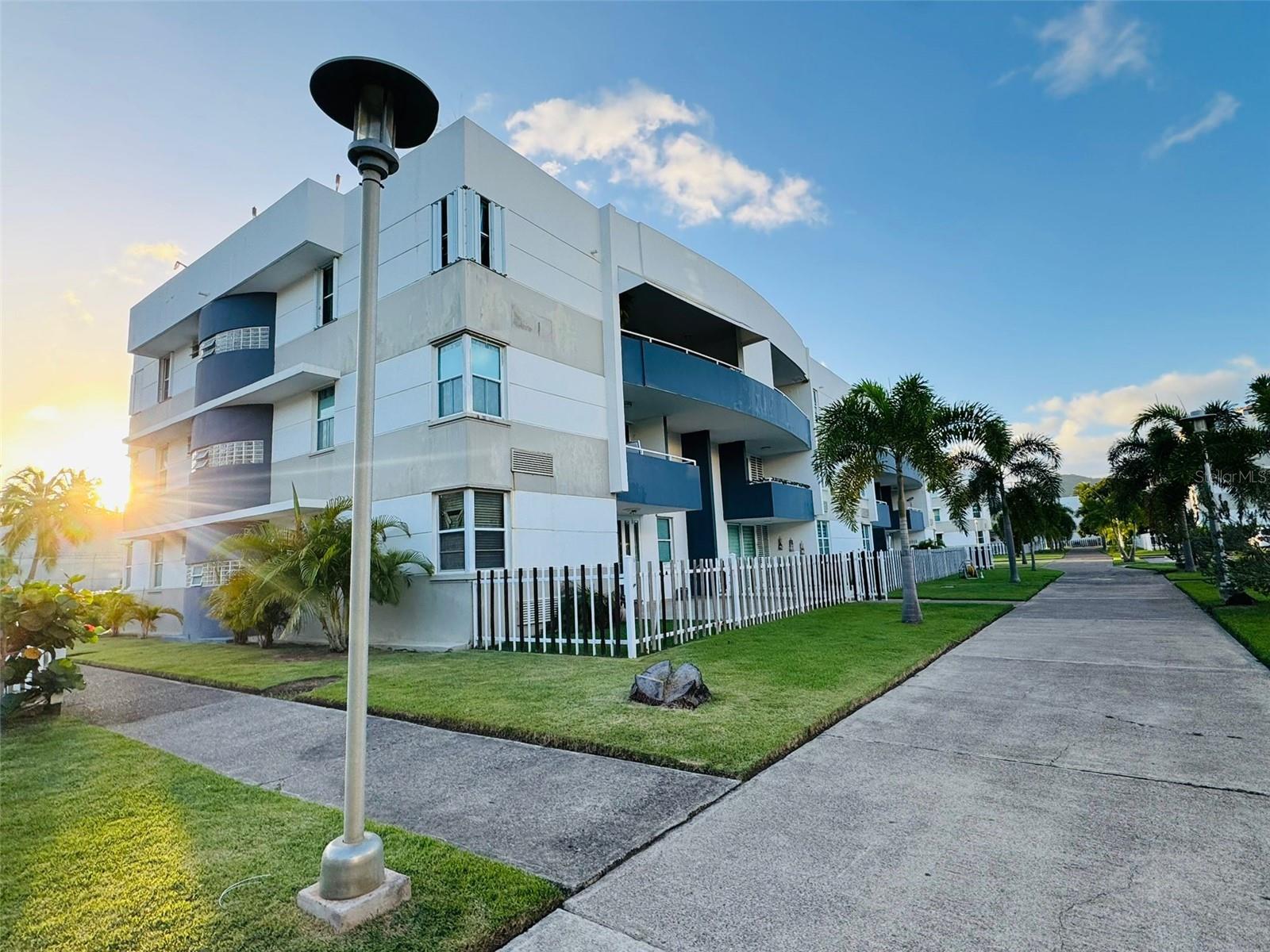 Condominio Arroyo Beach Resort #5-D2, PR