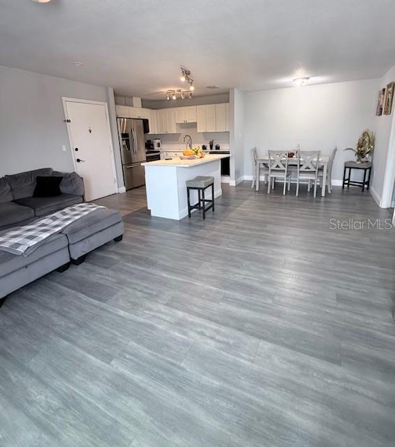 444 Banyon Tree Circle, FL