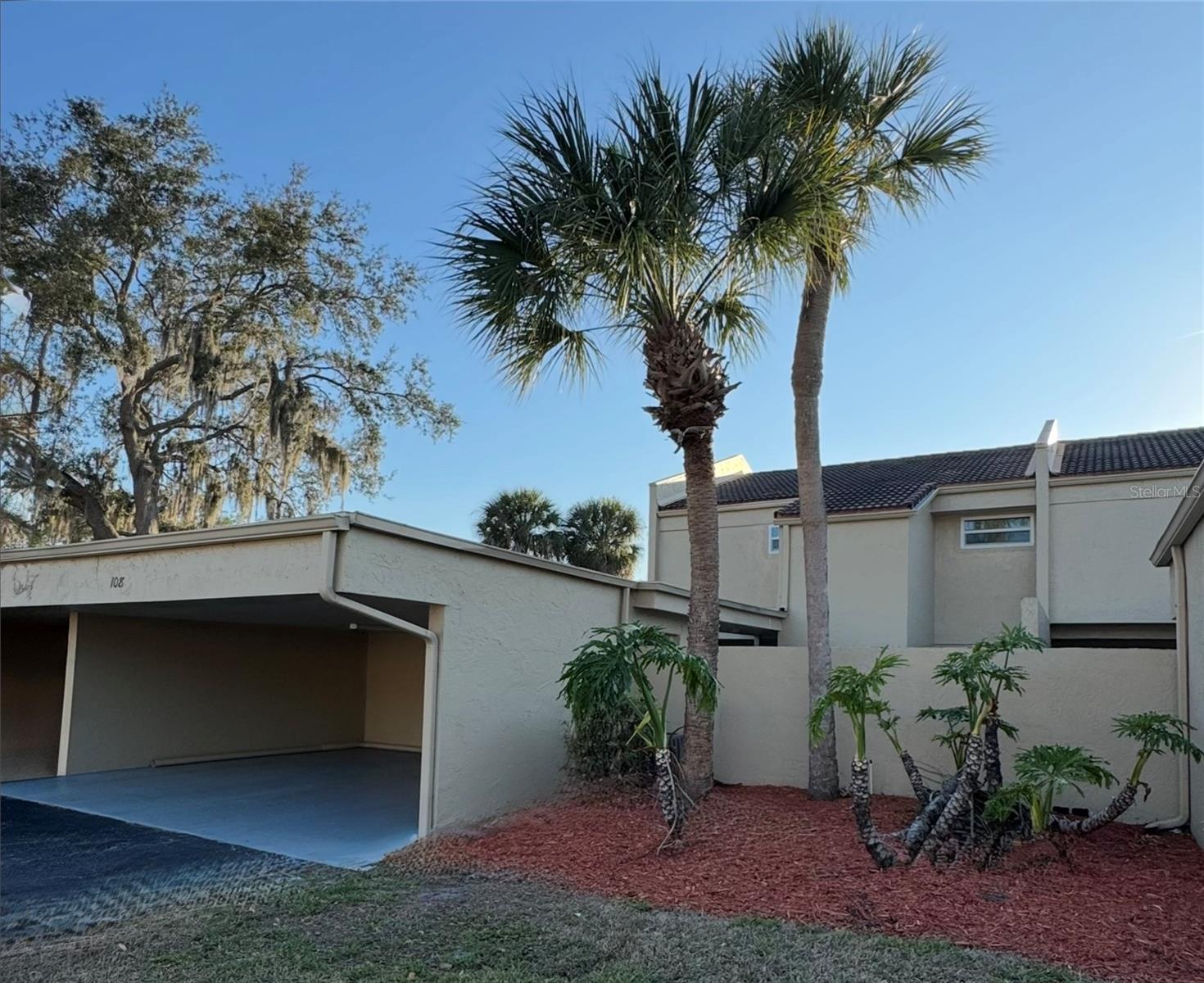 108 Madrid Dr #D, FL