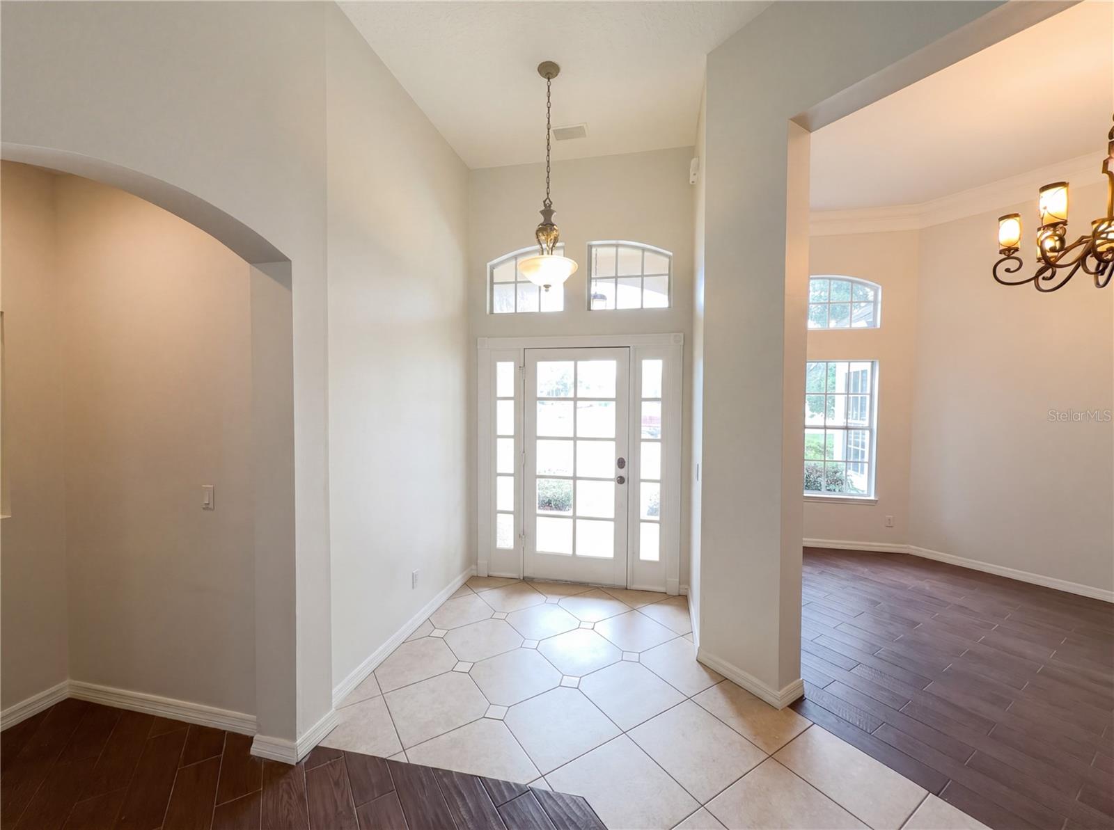 680 Macglenross Drive, FL