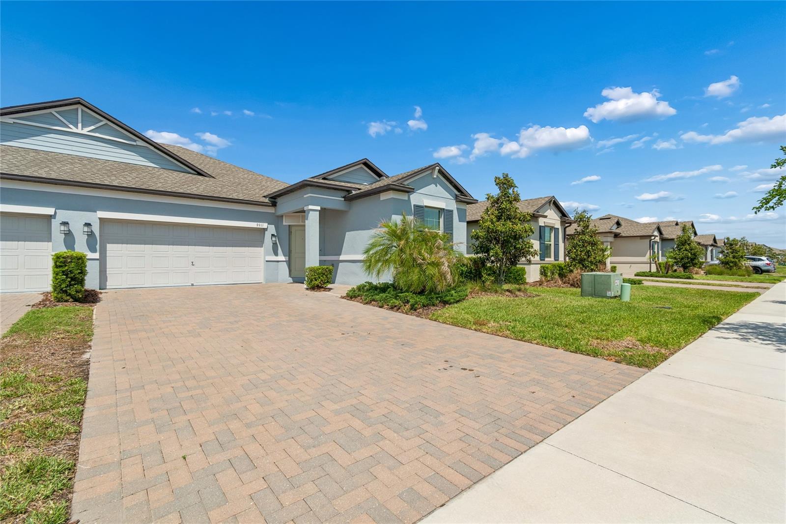9911 Campanula Ct, FL