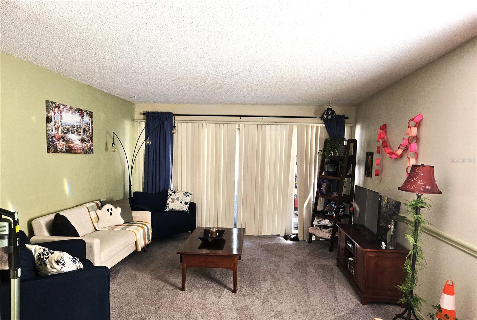 6519 Newberry Road, FL