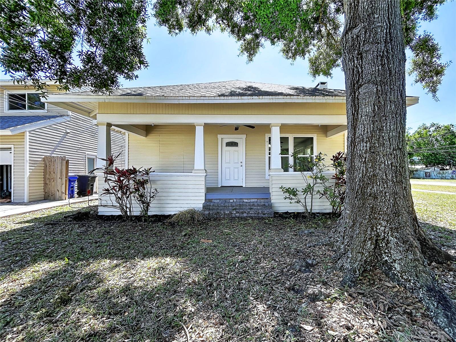 313 Jefferson Ave S, FL