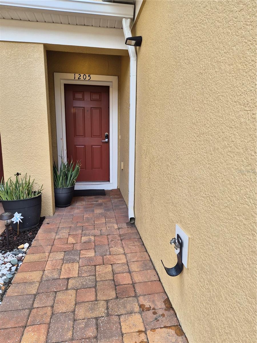 1205 Teton Drive, FL