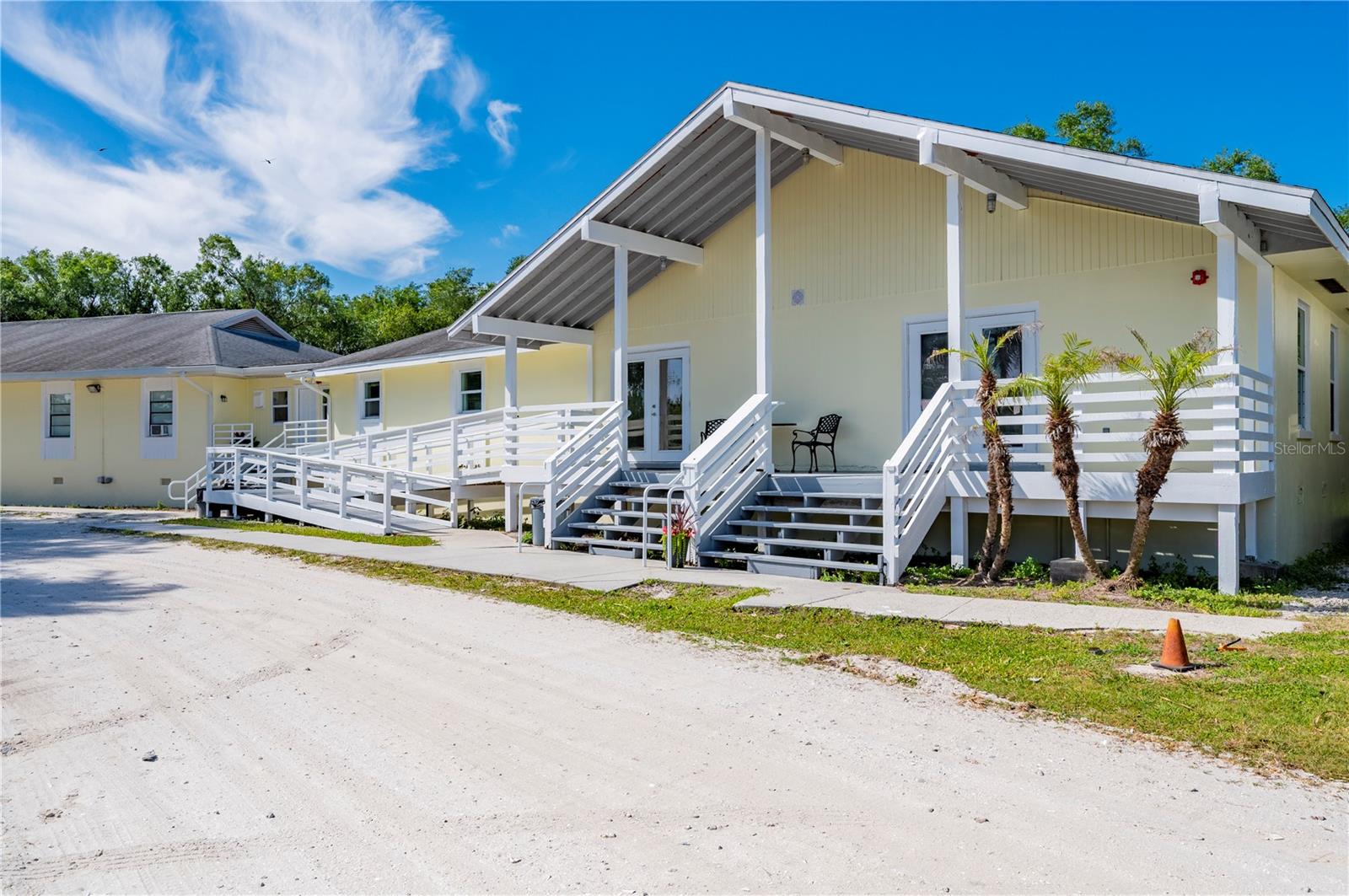 8806 Start Center Street, FL