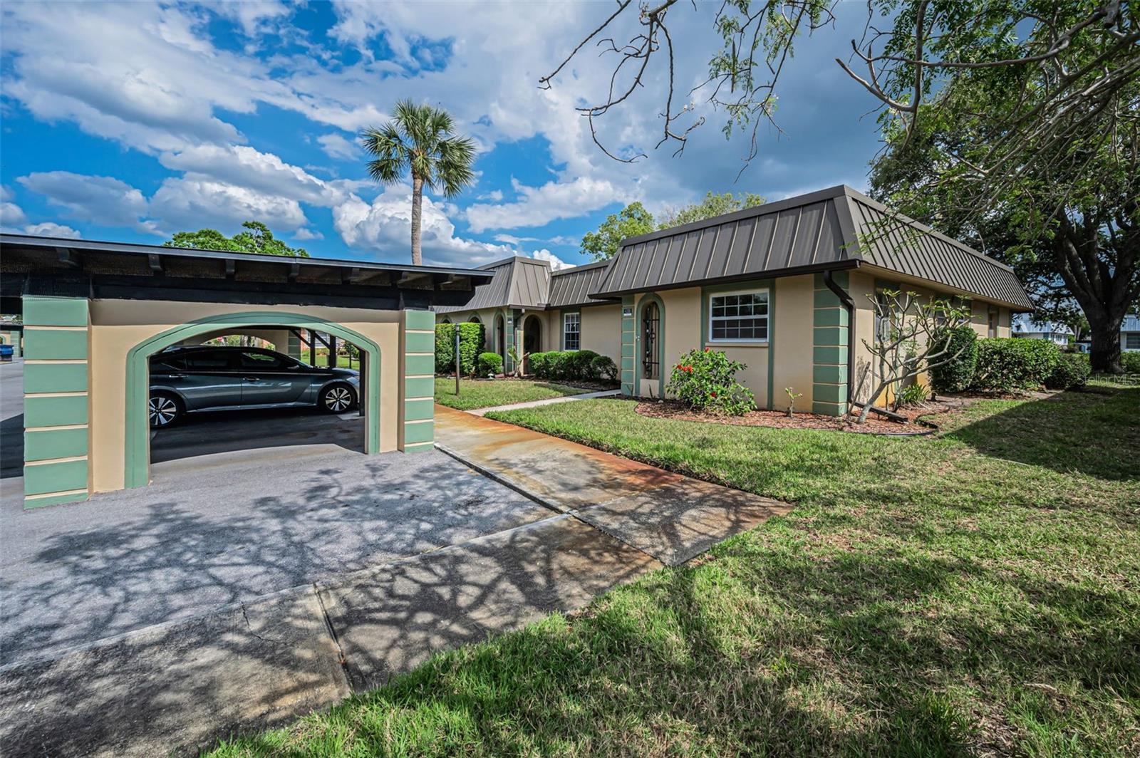 4200 Hampton Drive, FL