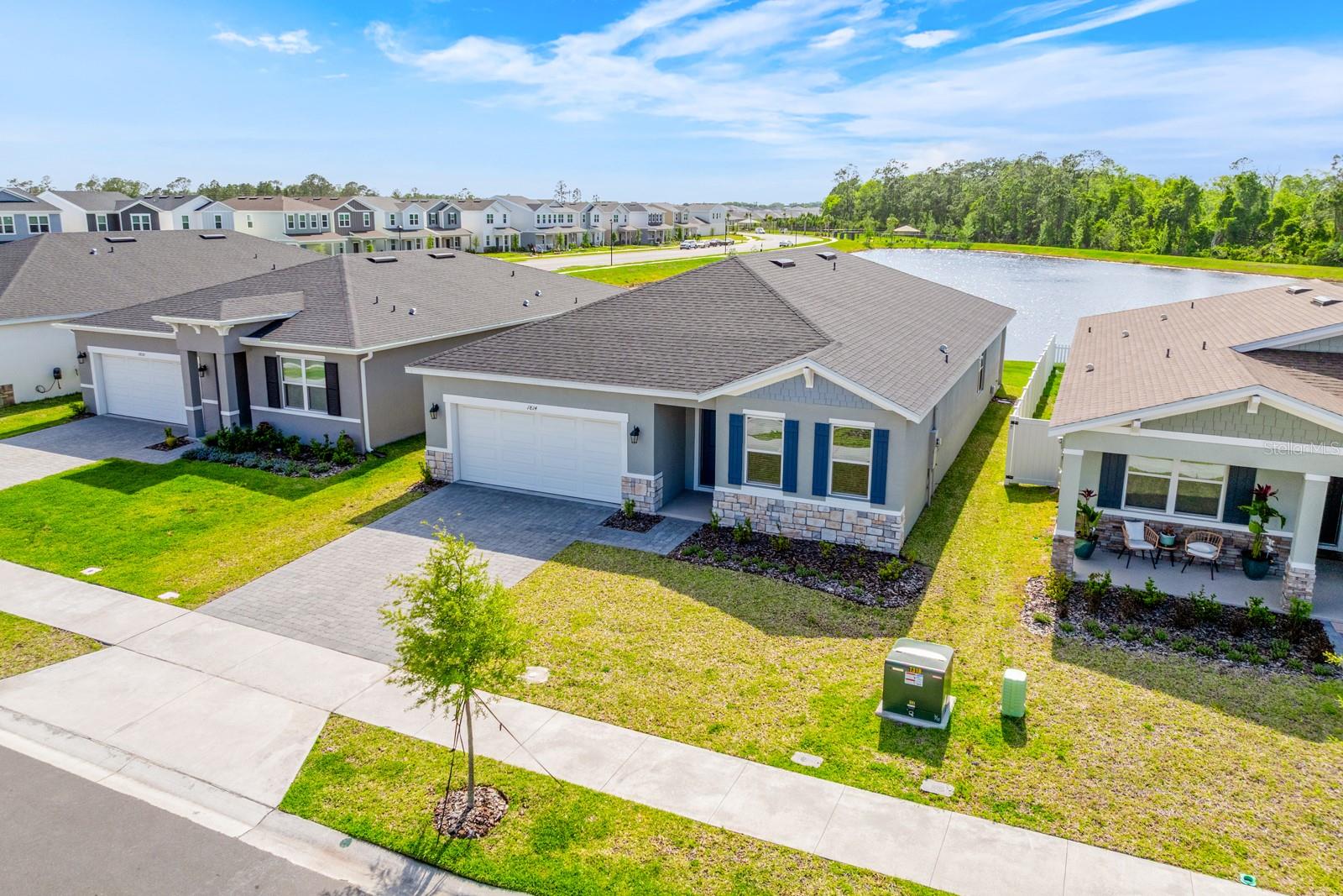 1814 Lattice Way, FL