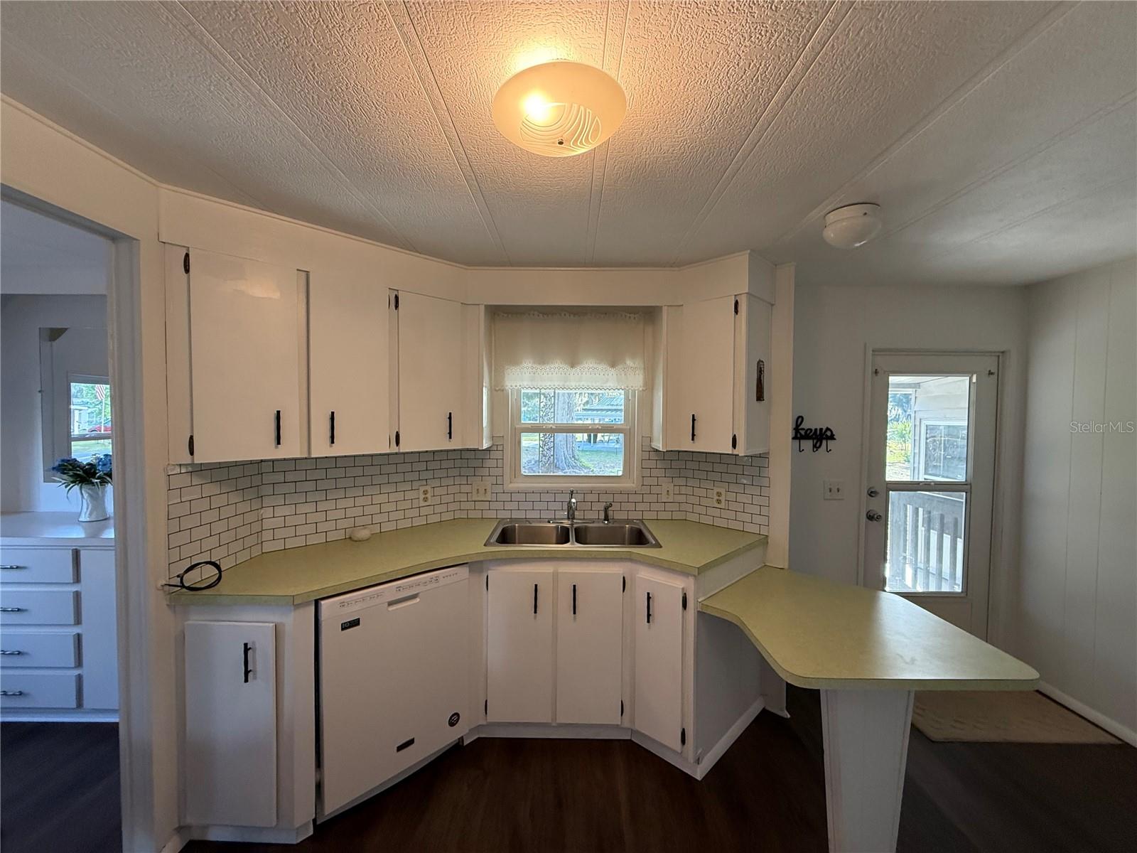 27 Bobwhite Road, FL