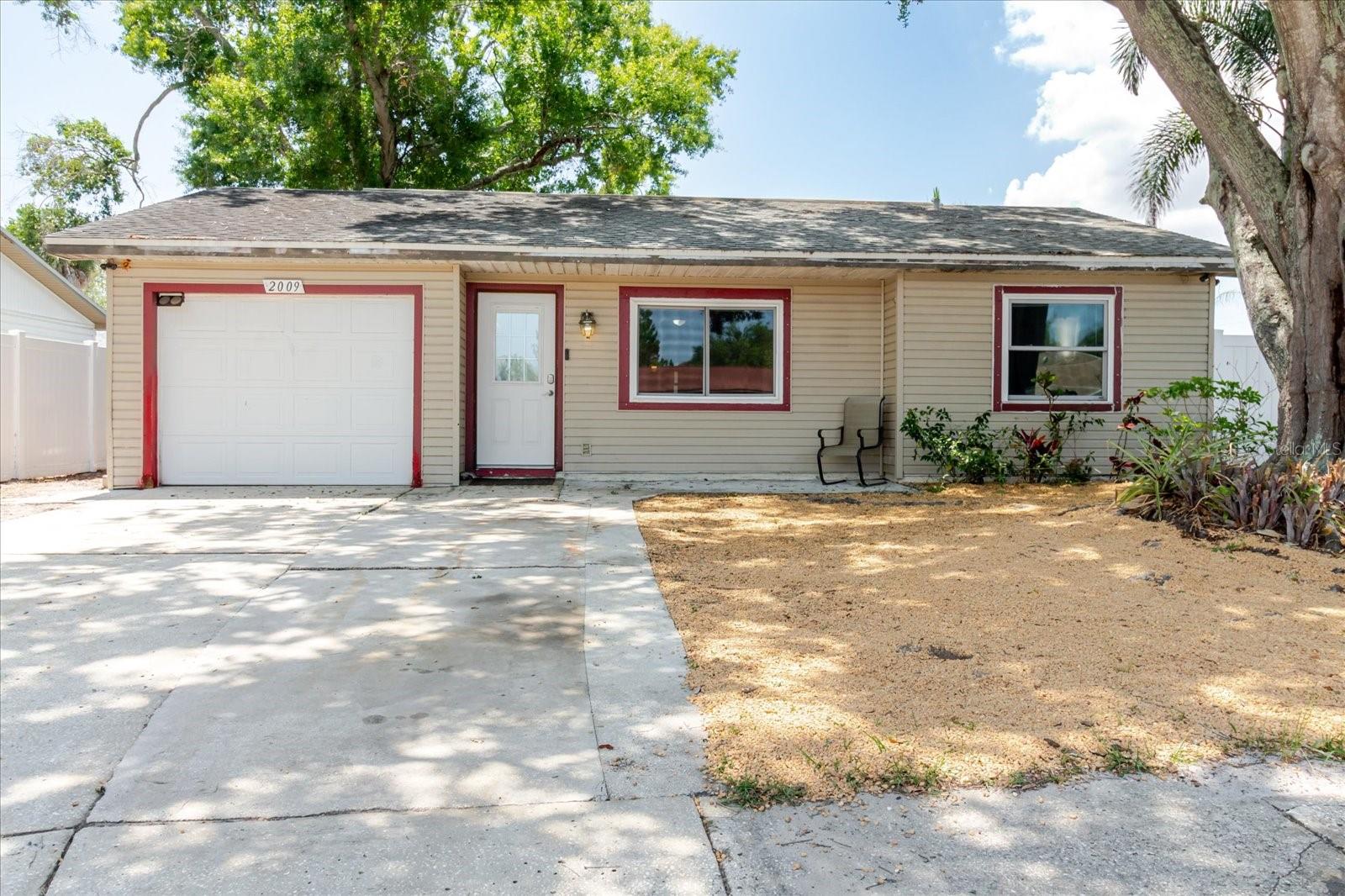 2009 Peppertree Court, FL