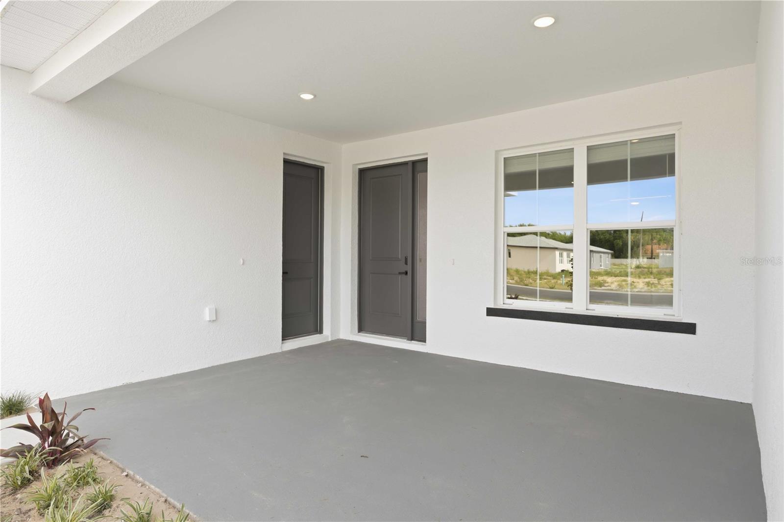 2112 River Hawk Loop, FL