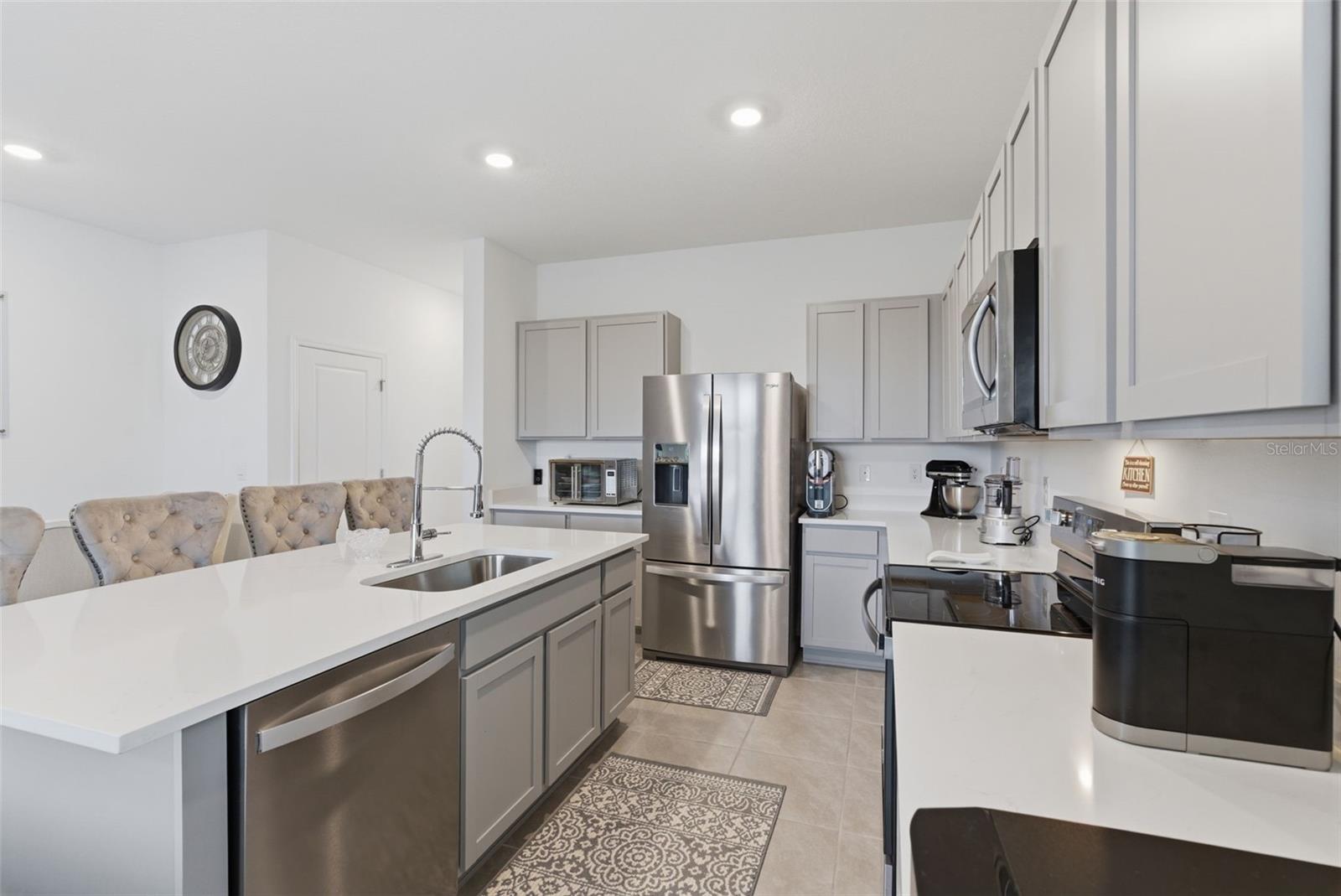 444 Mangrove Shade Circle, FL