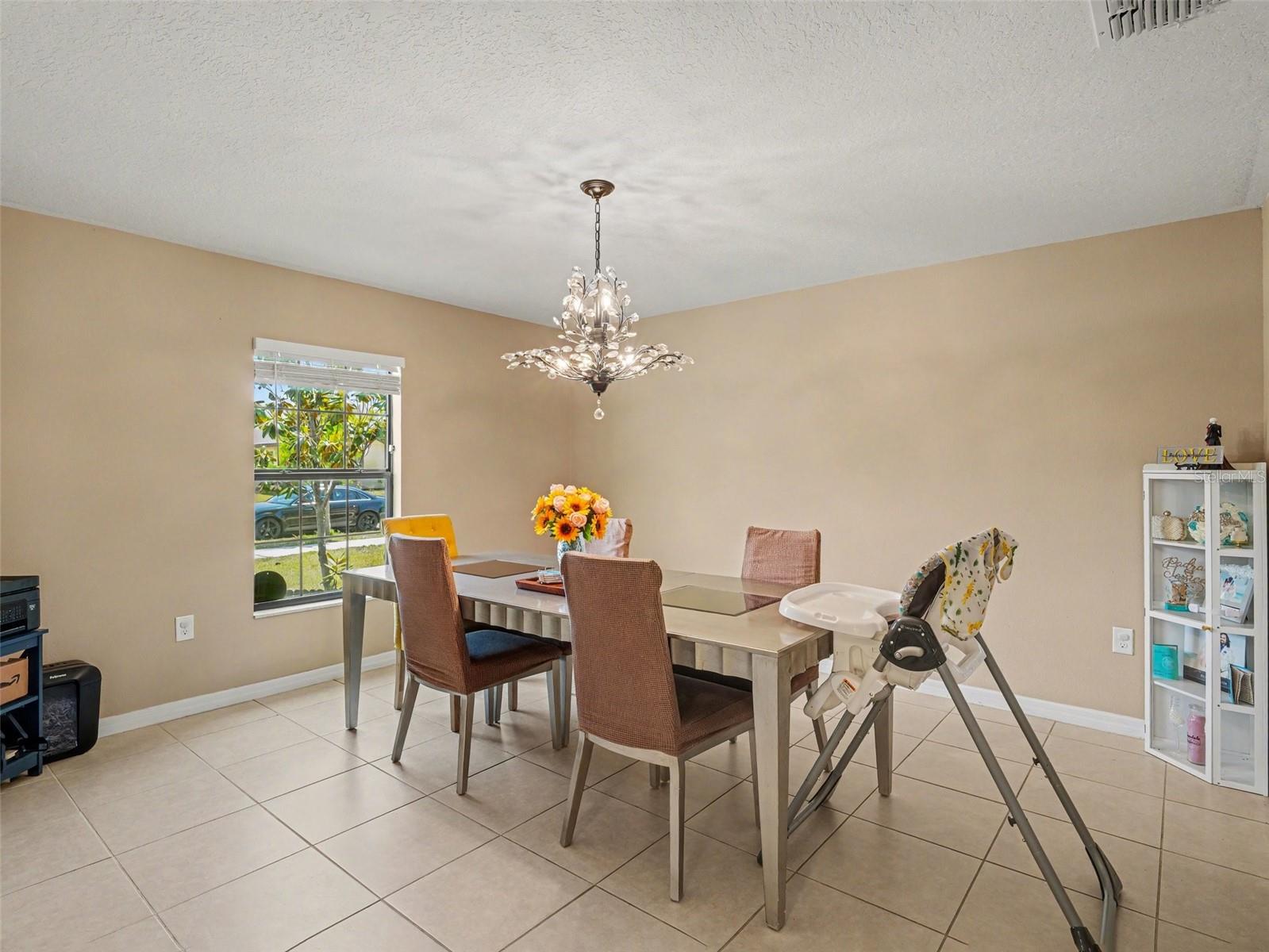 820 Chatham Walk Drive, FL