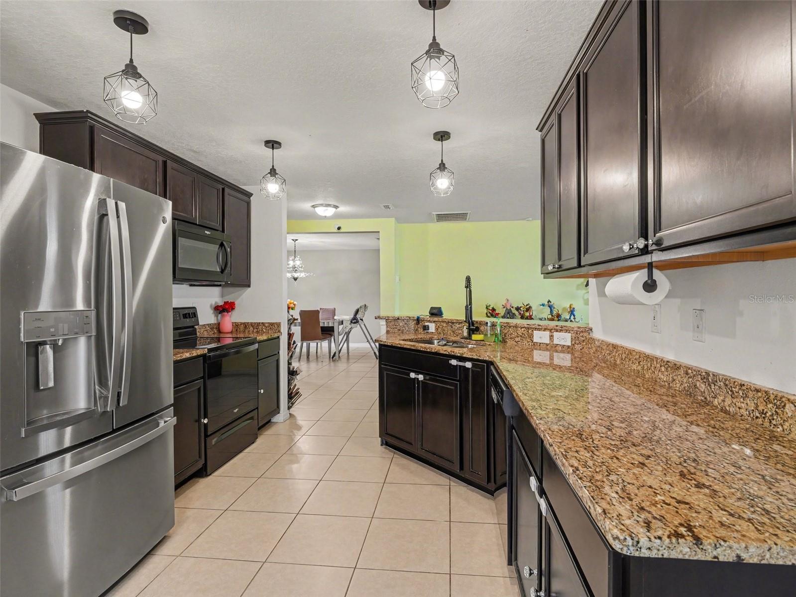 820 Chatham Walk Drive, FL