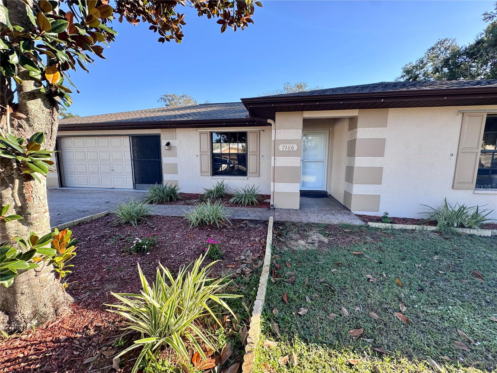 7186 Lexington Circle, FL