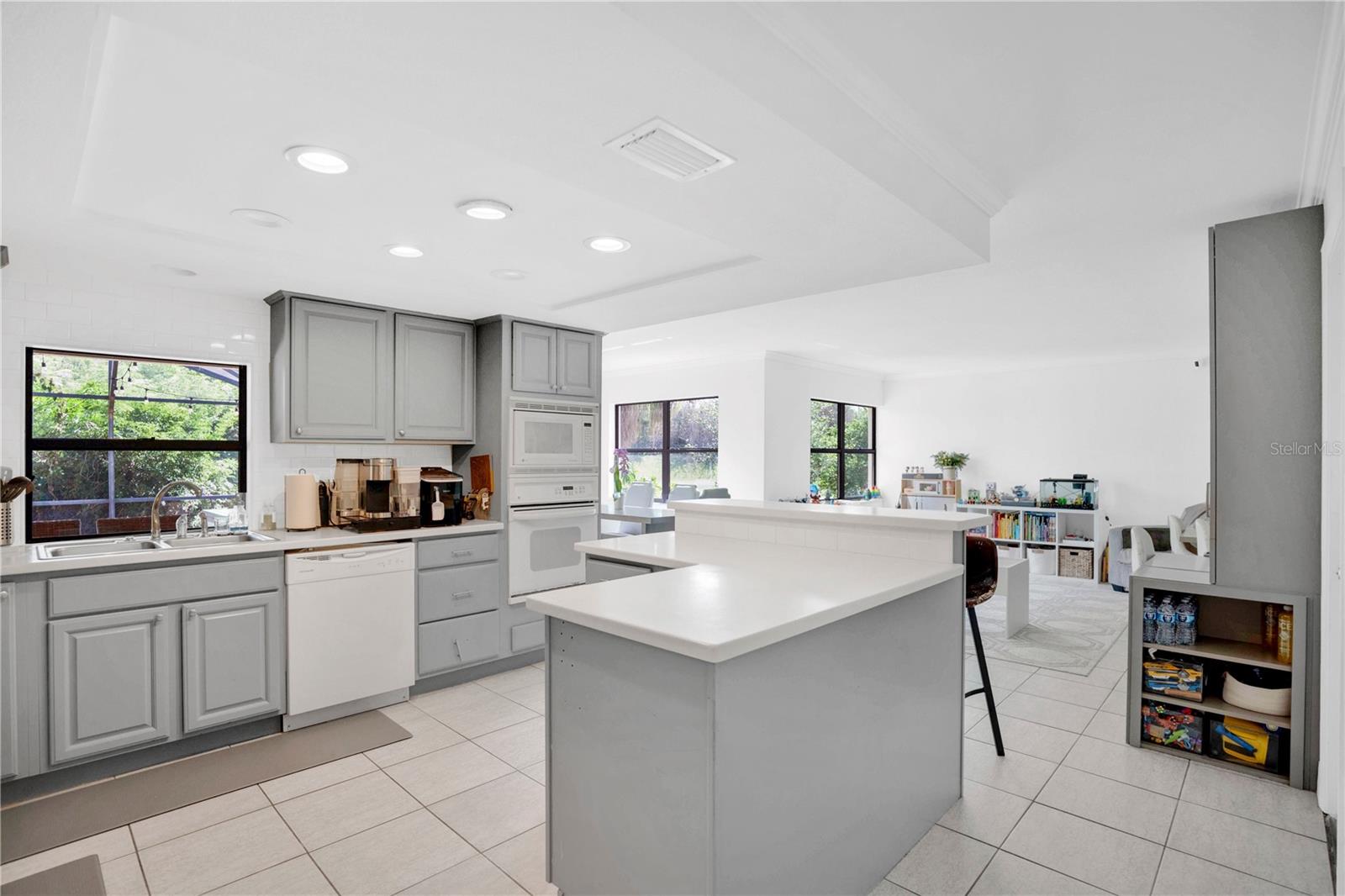7207 Greenville Court, FL