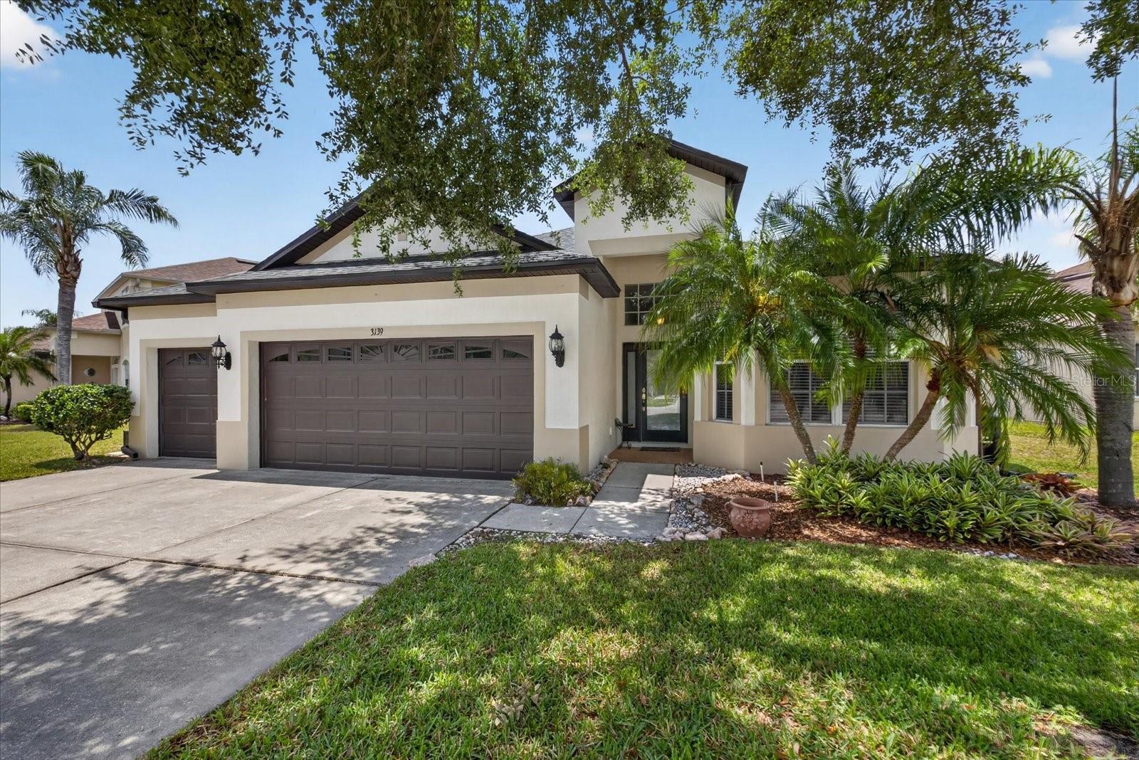 3139 Donington Castle Ln, FL