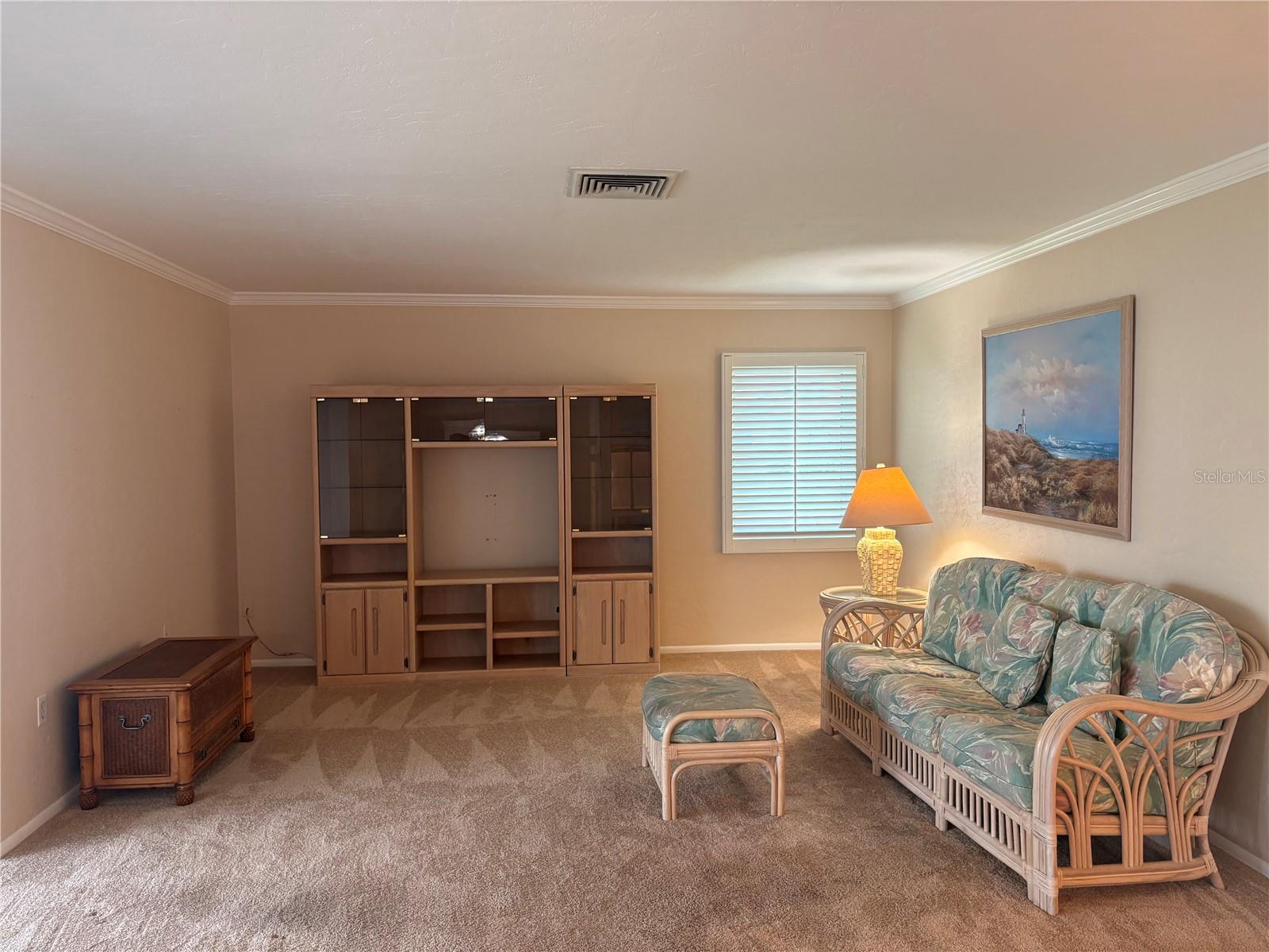 3636 Village Green Dr, FL